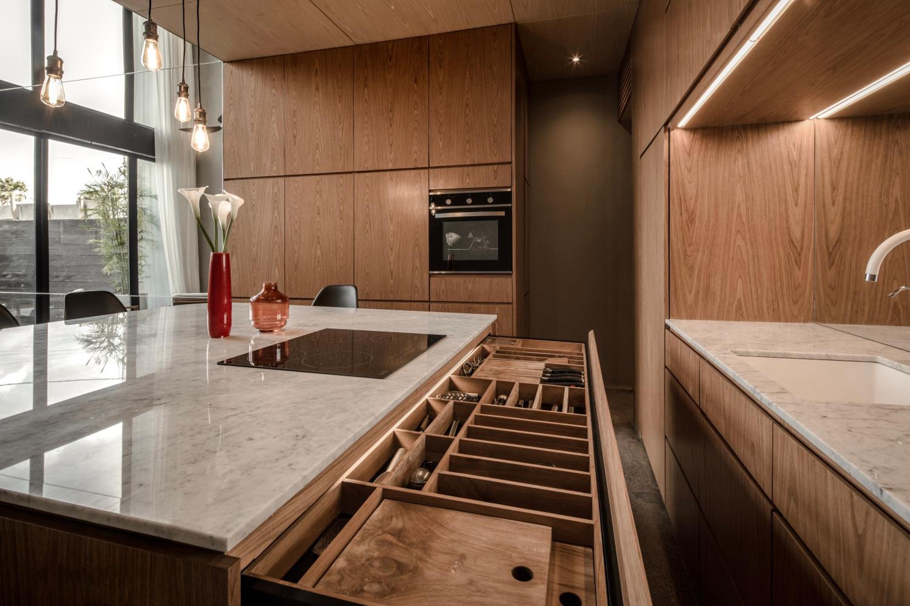 Two-Bedroom Deluxe Villa with Plunge Pool and Fully Equipped Kitchenette - Photo 10
