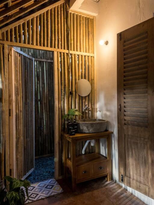 Three-Bedroom Villa - Photo 9