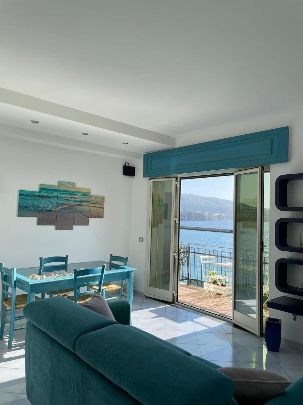 Two-Bedroom House - Photo 29