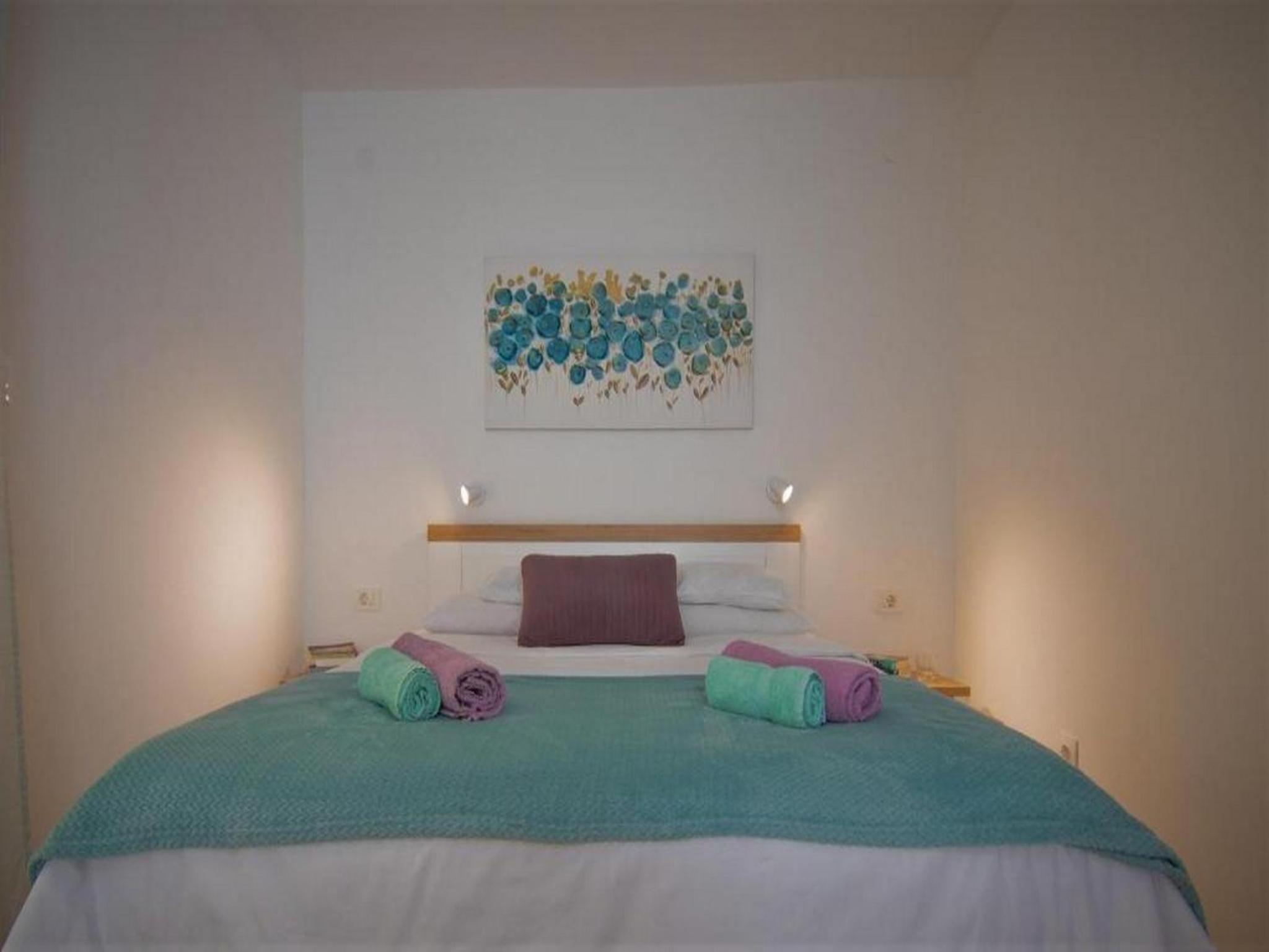 Studio Apartment with Terrace