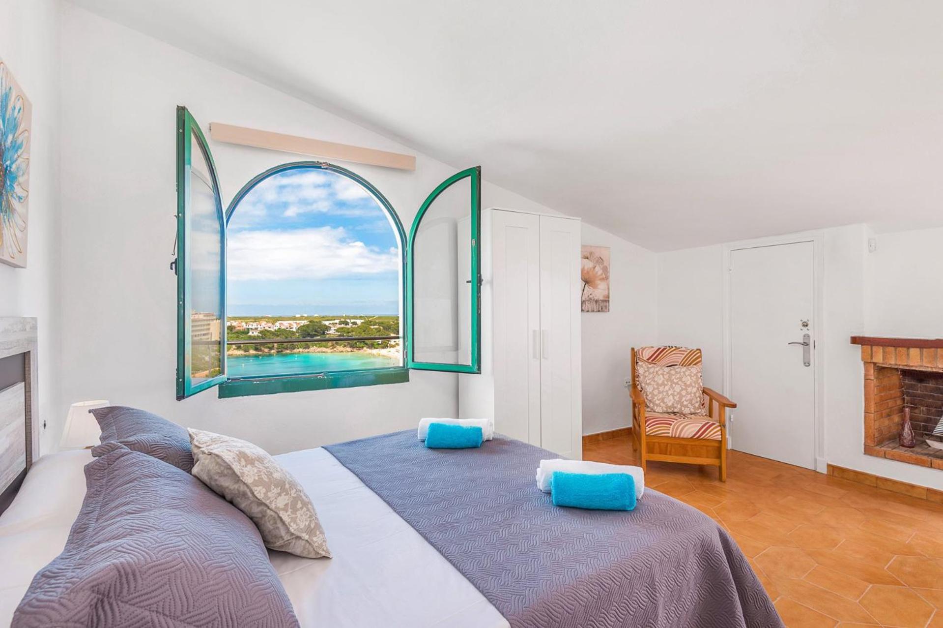 Villa de Cuatro Habitaciones