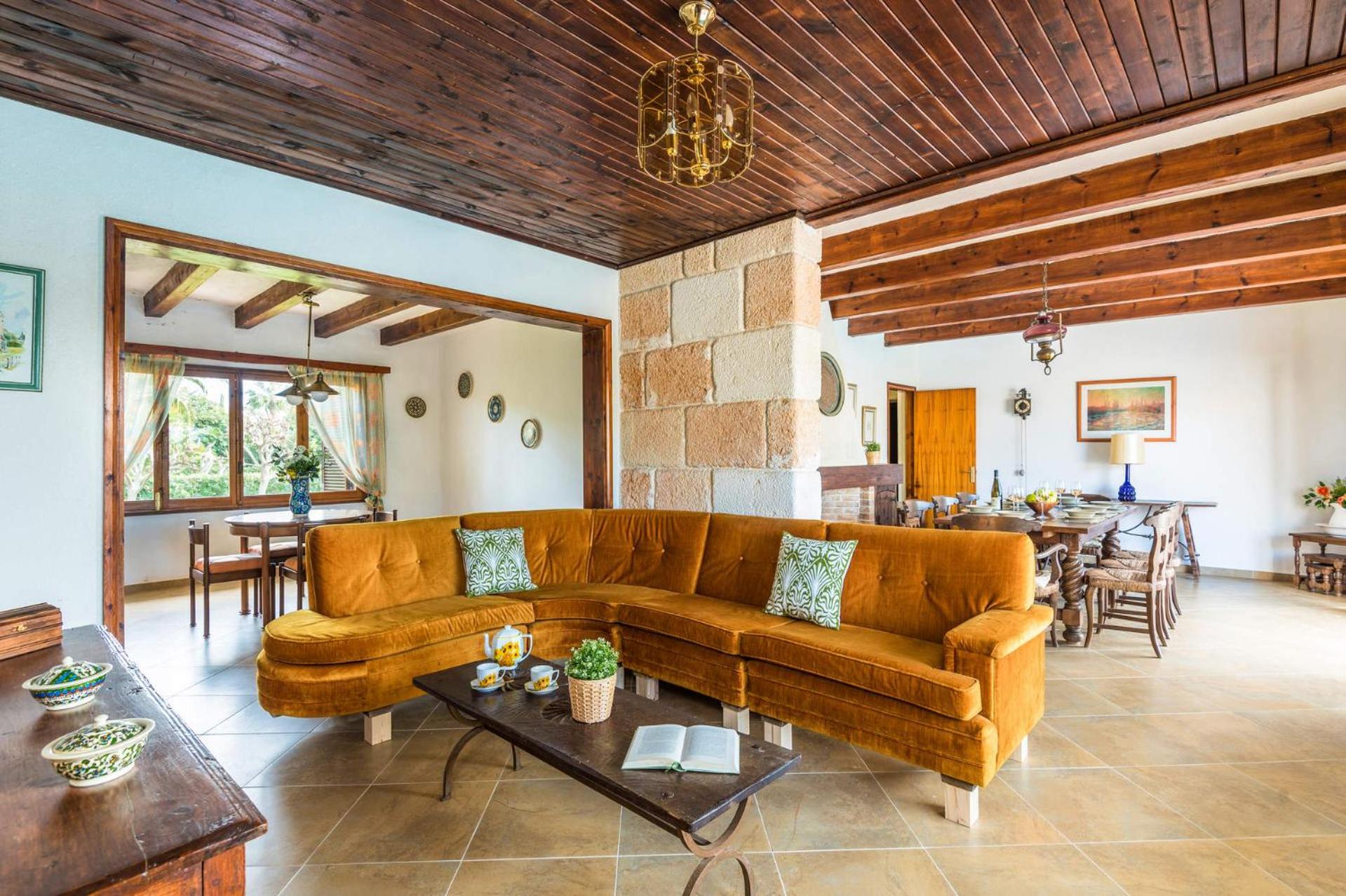 Villa de cinco habitaciones