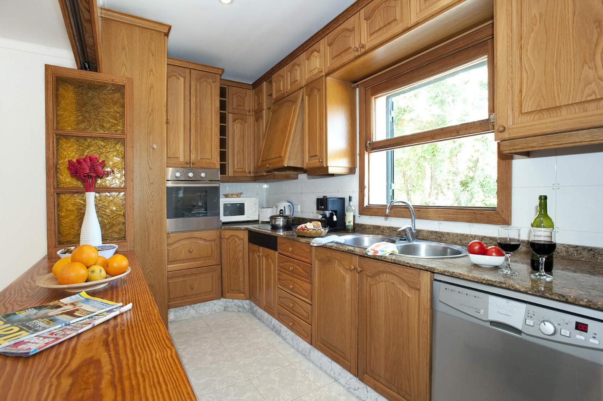 Villa photo 3