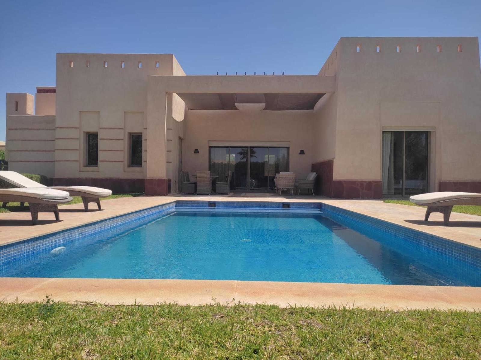 Three-Bedroom Villa - Photo 24