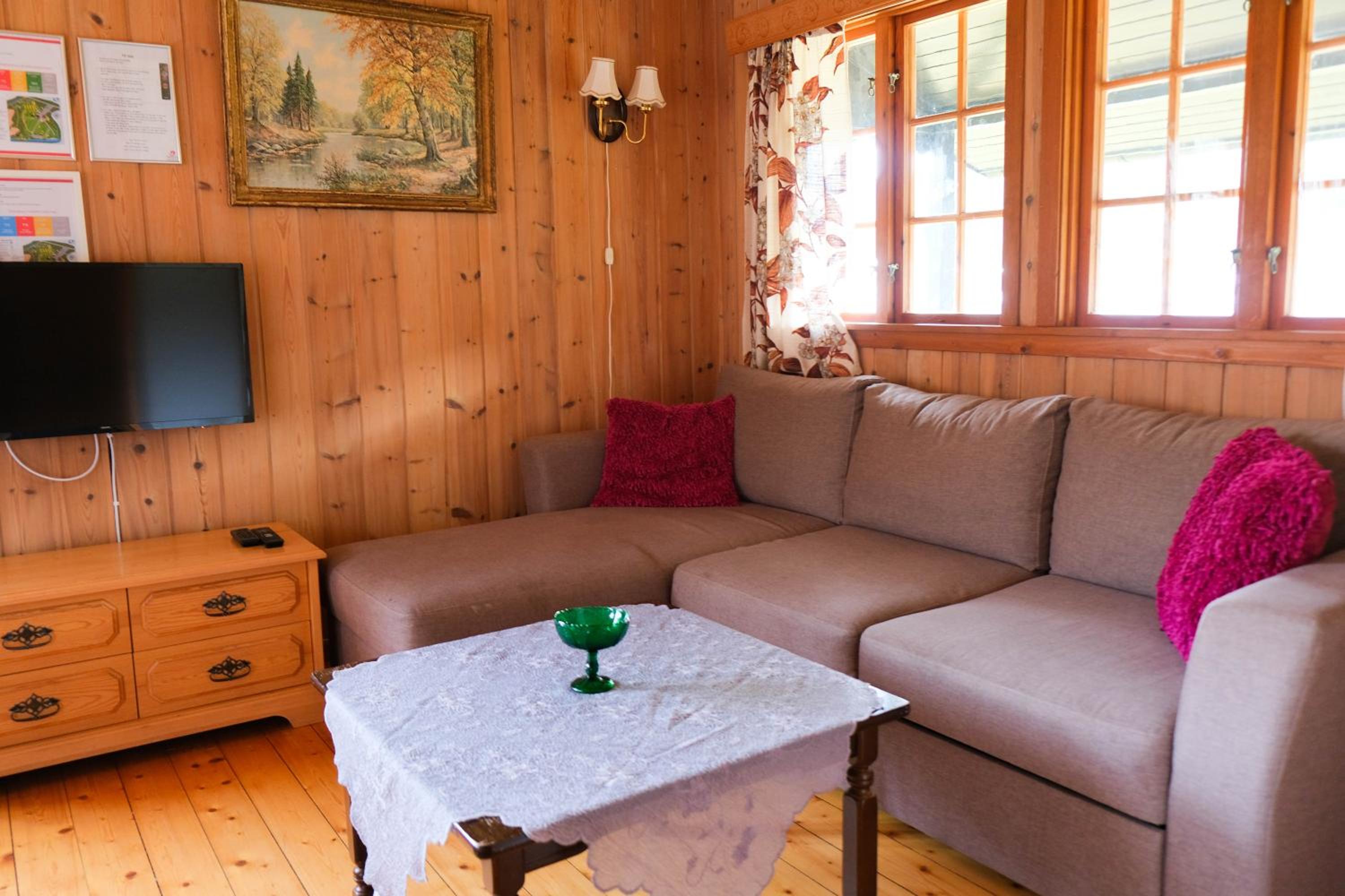 Two-Bedroom Cottage - Photo 1
