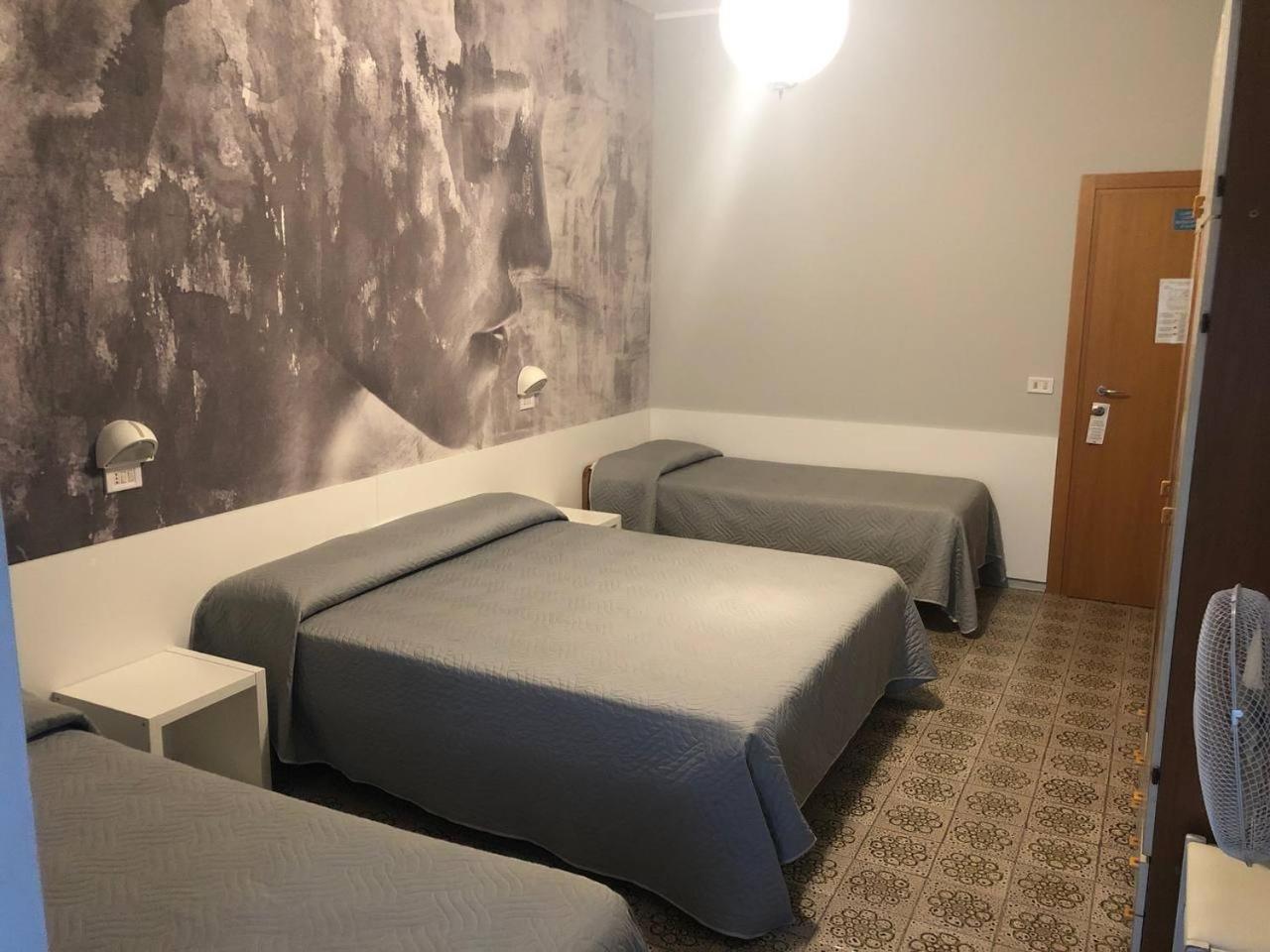 Economy Quadruple Room photo 1