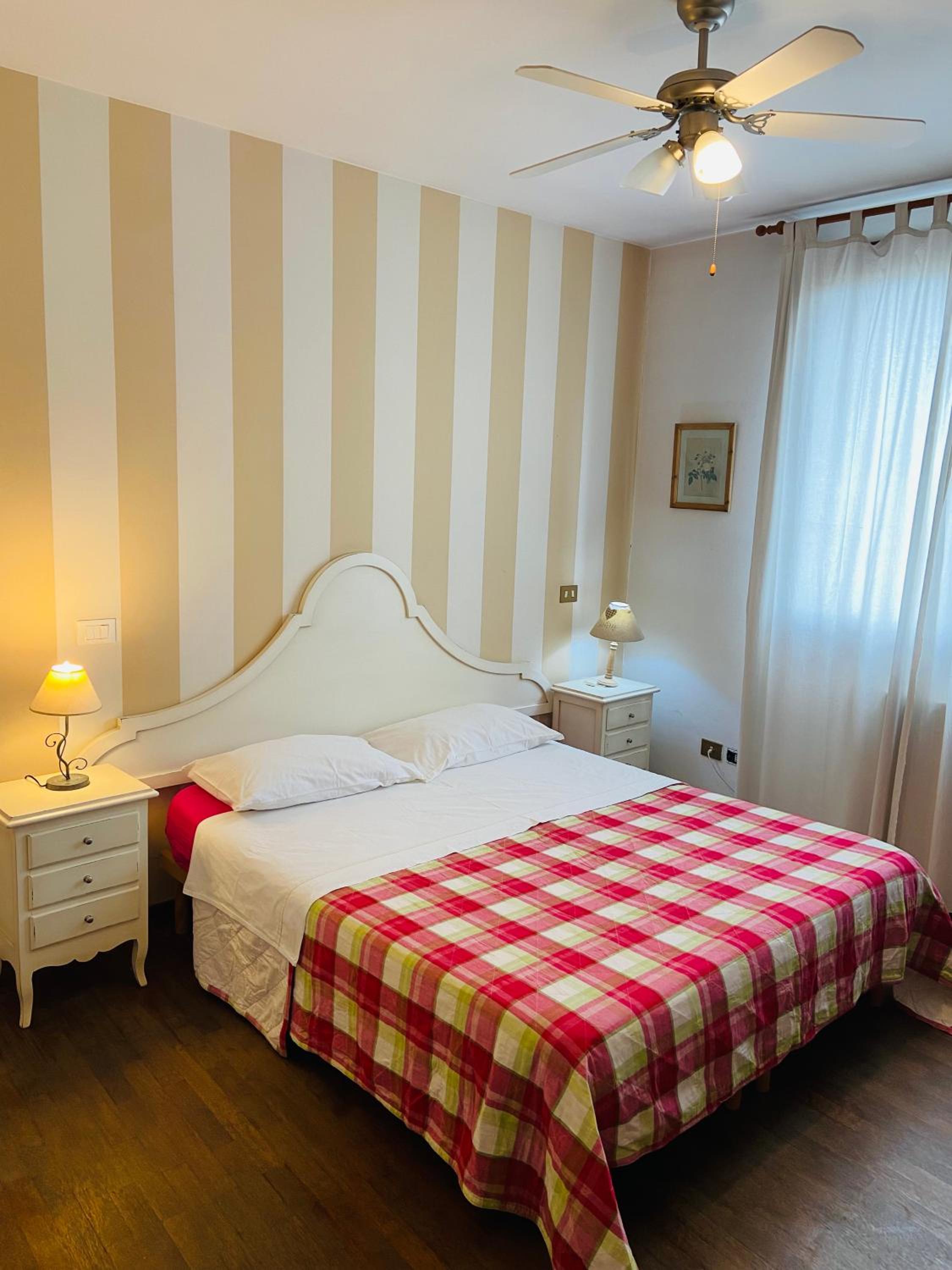 Double or Twin Room photo 3