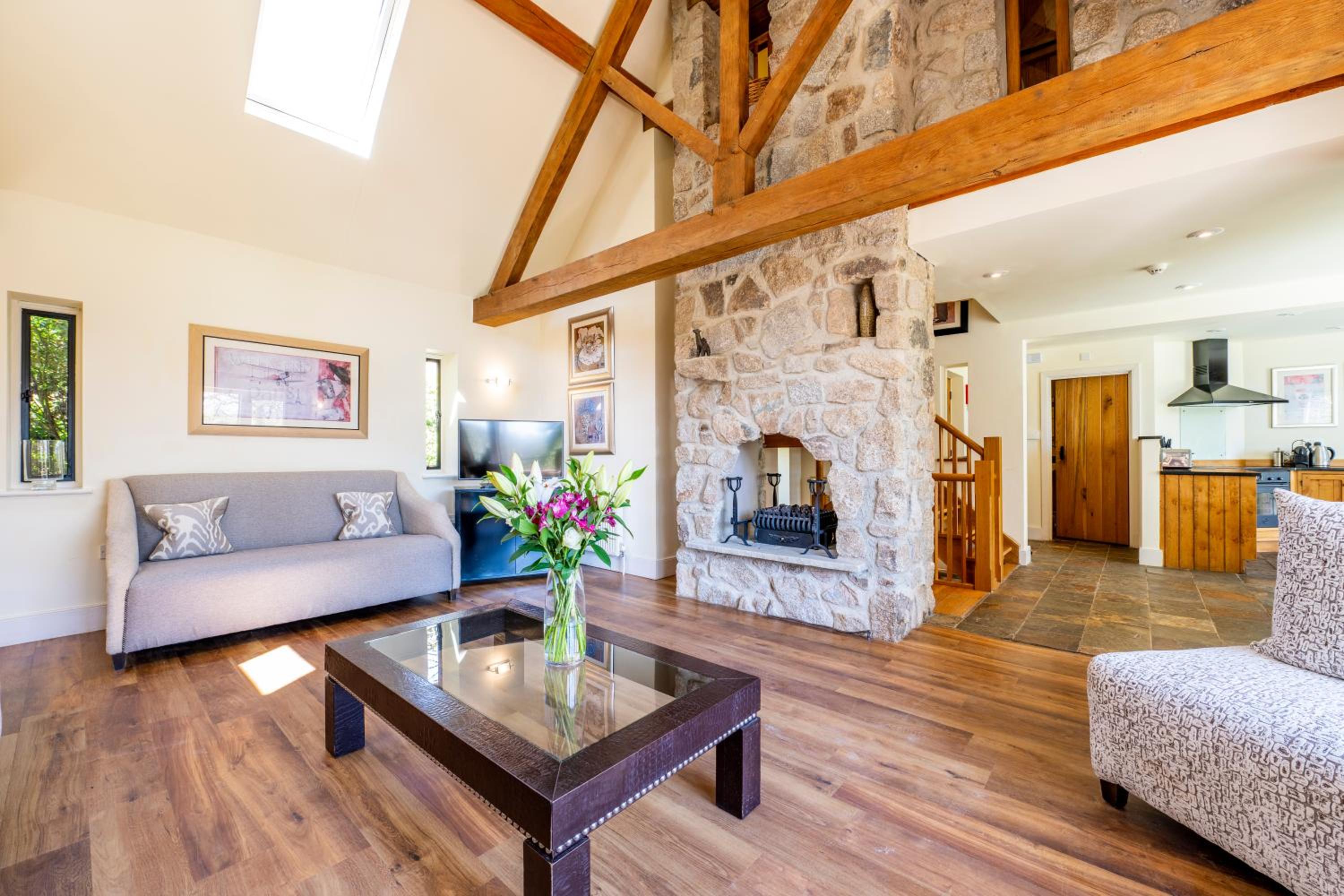 Castle Lodge - Photo 1