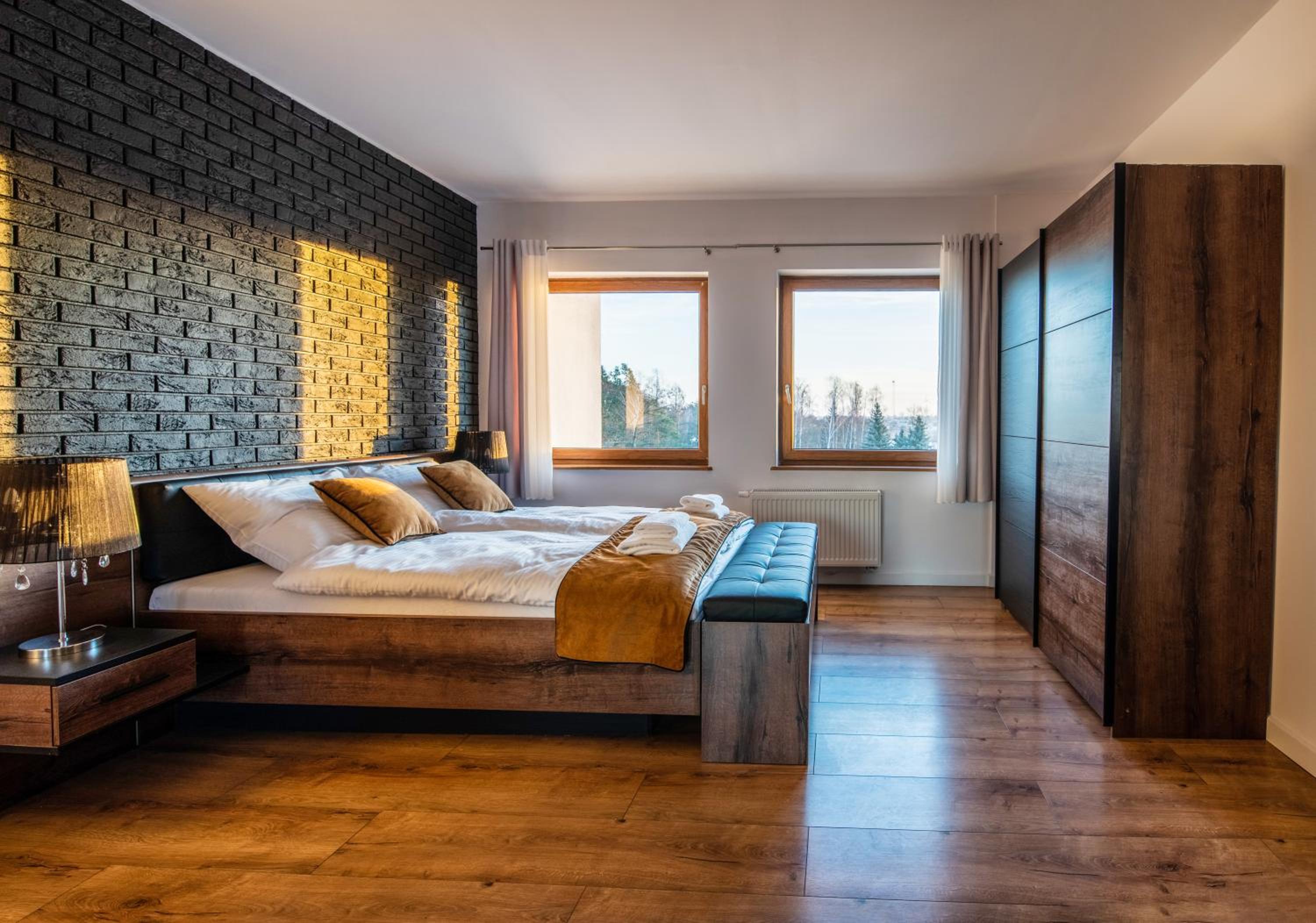 Two-Bedroom Apartment - Photo 3