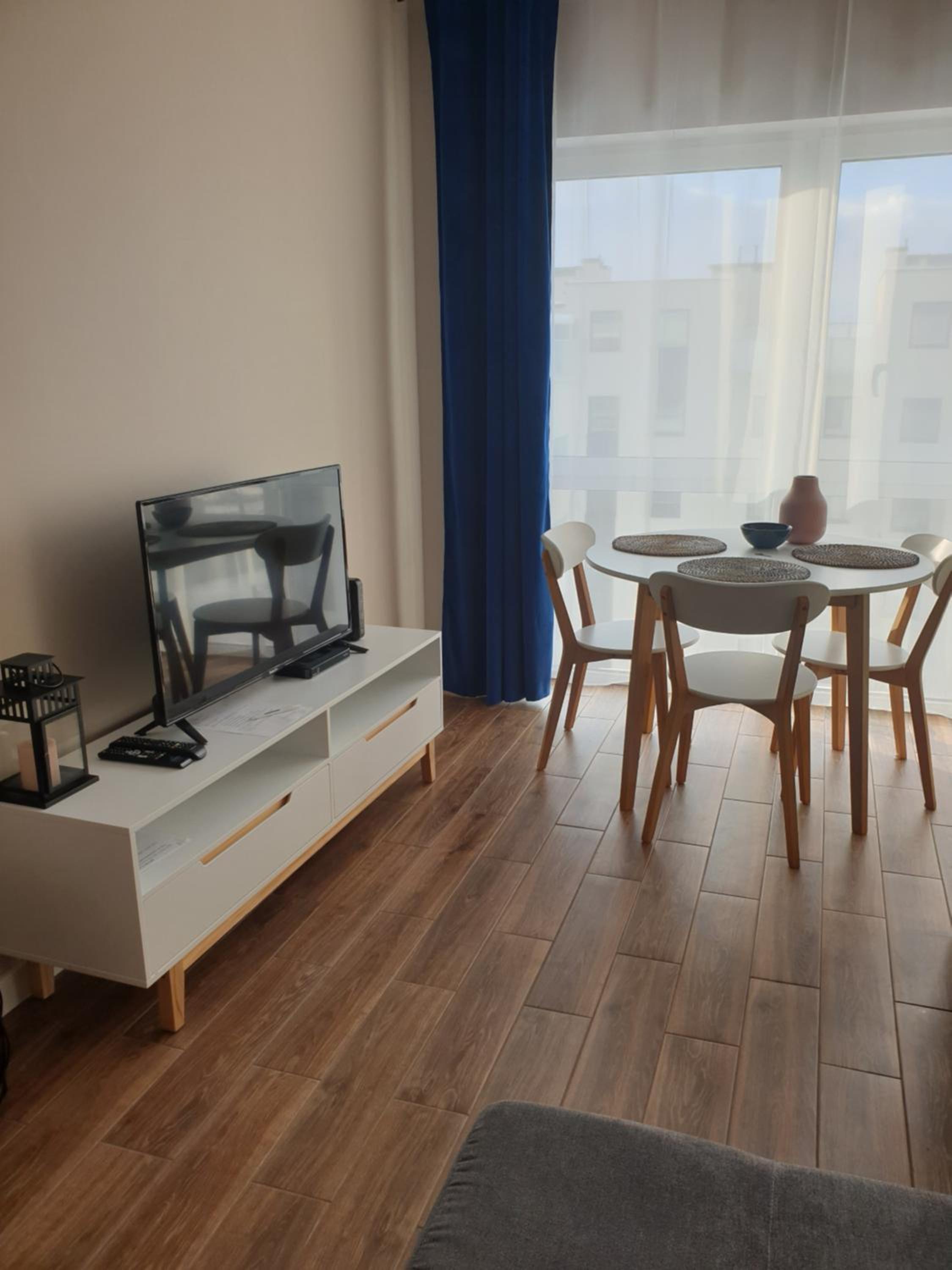 Apartment with Balcony photo 1