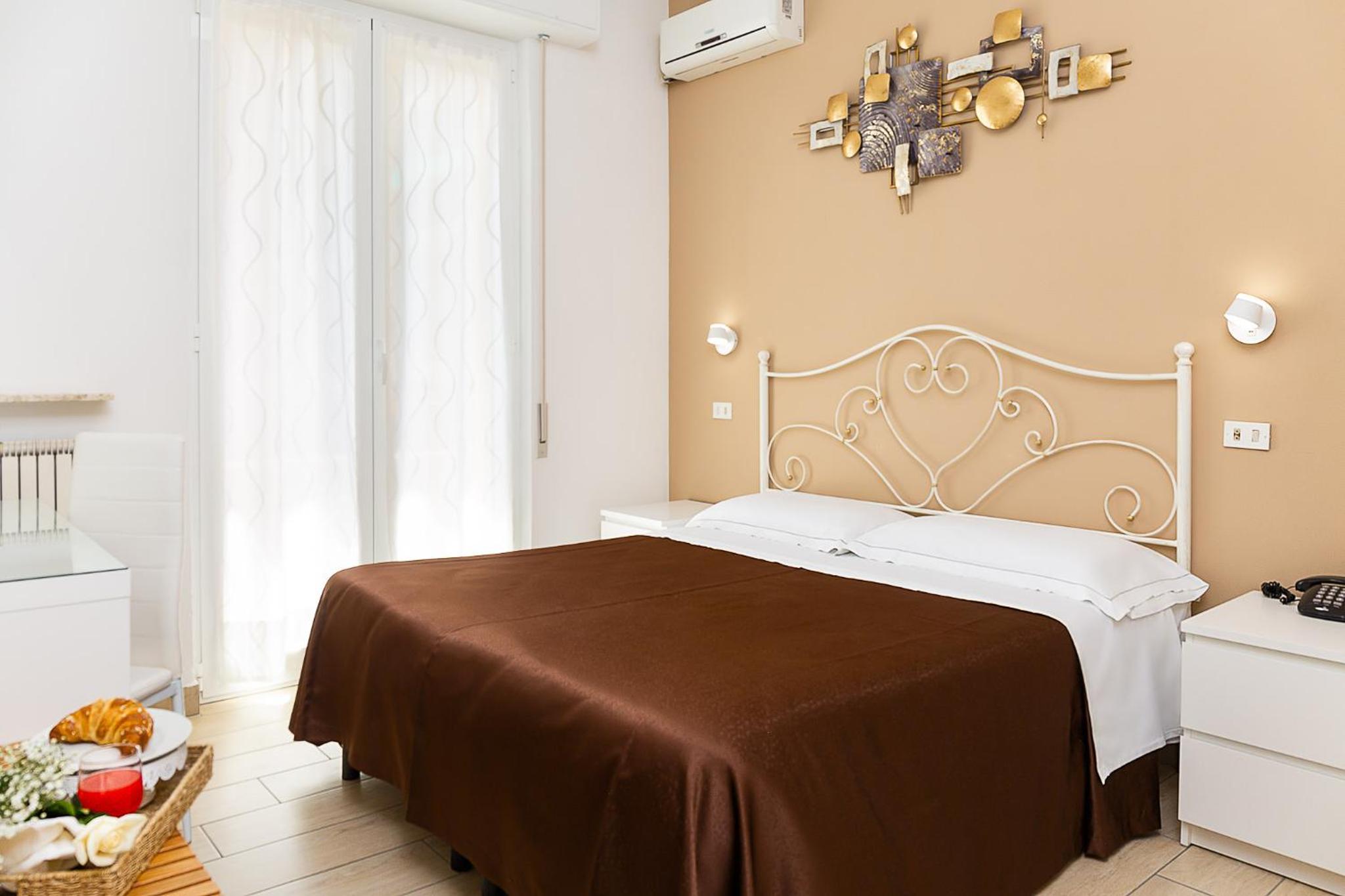 Standard Double or Twin Room with Balcony photo 2