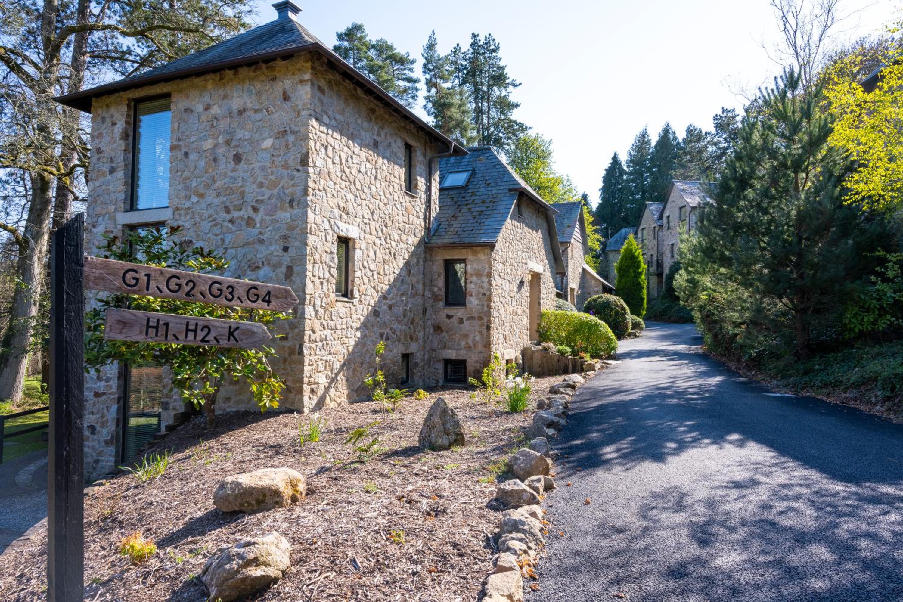 Castle Lodge - Photo 12