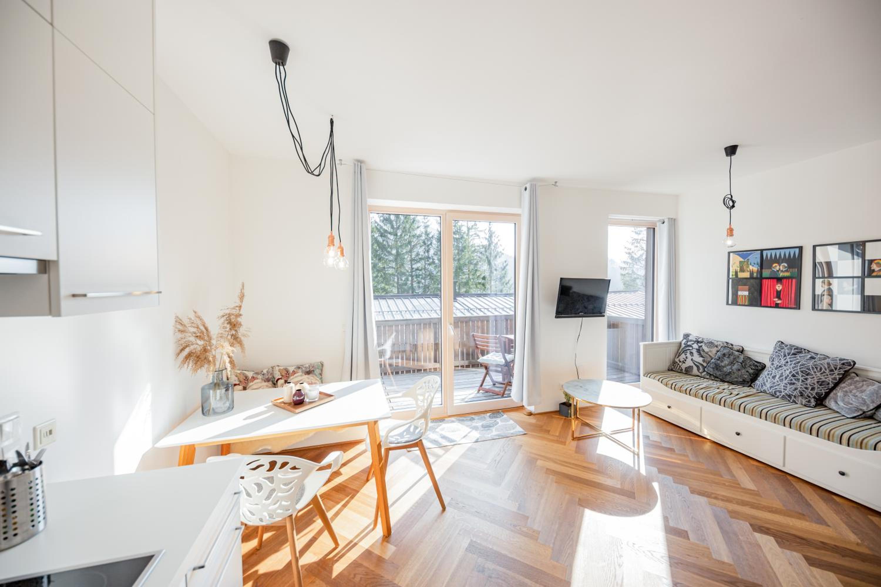 Apartment photo 3