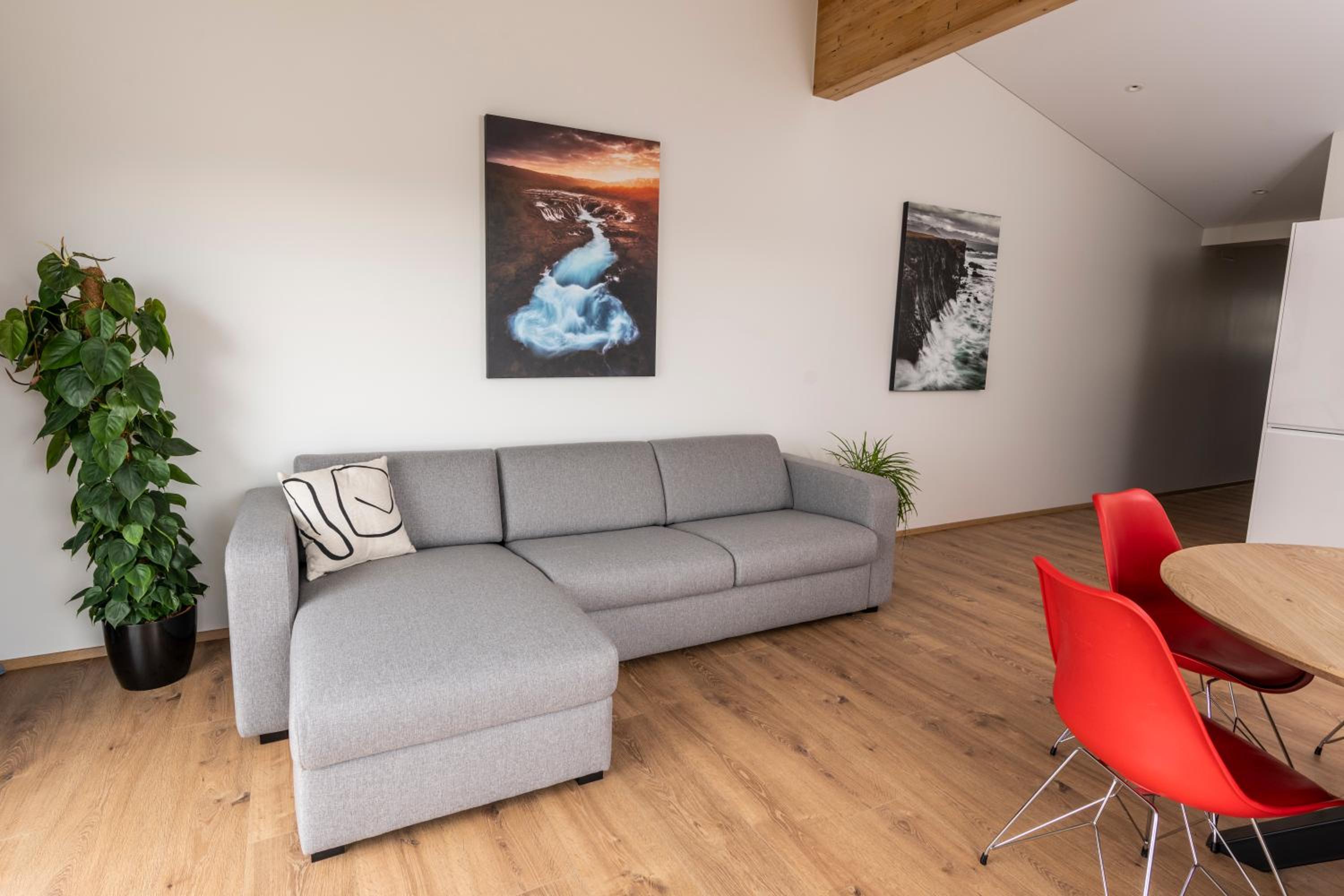 One-Bedroom Apartment - Photo 14