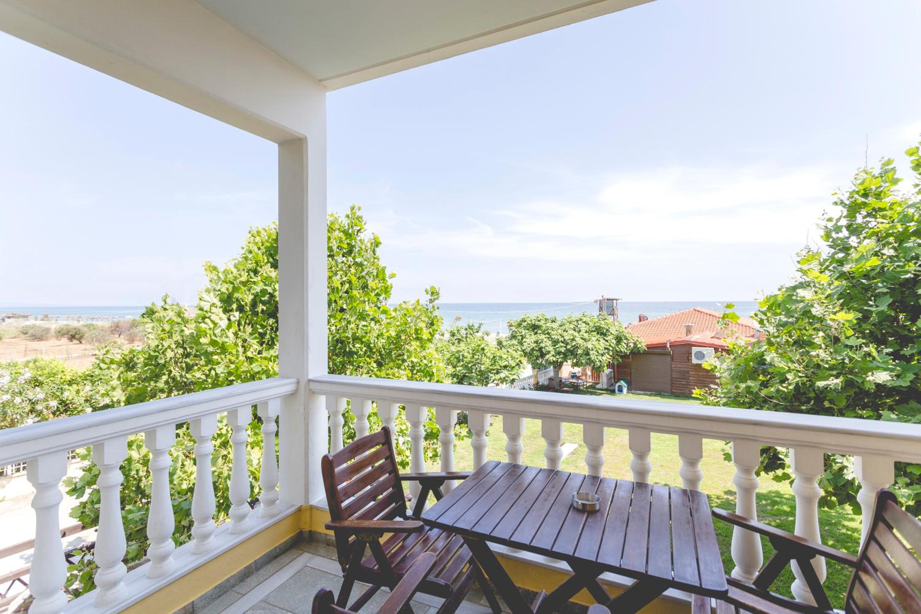 Apartment with Sea View (2 Adults) photo 2