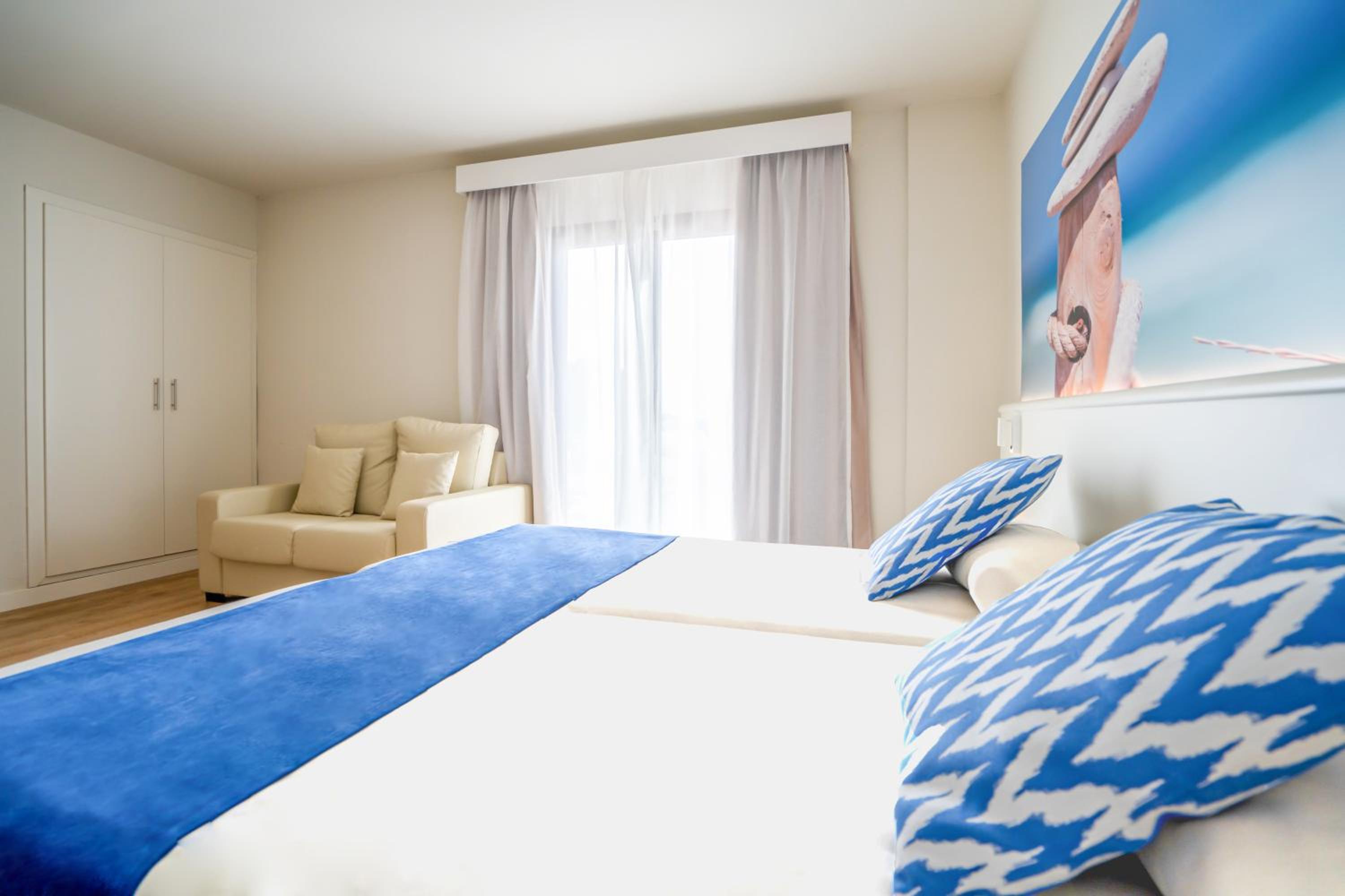 Classic Triple Room photo 2