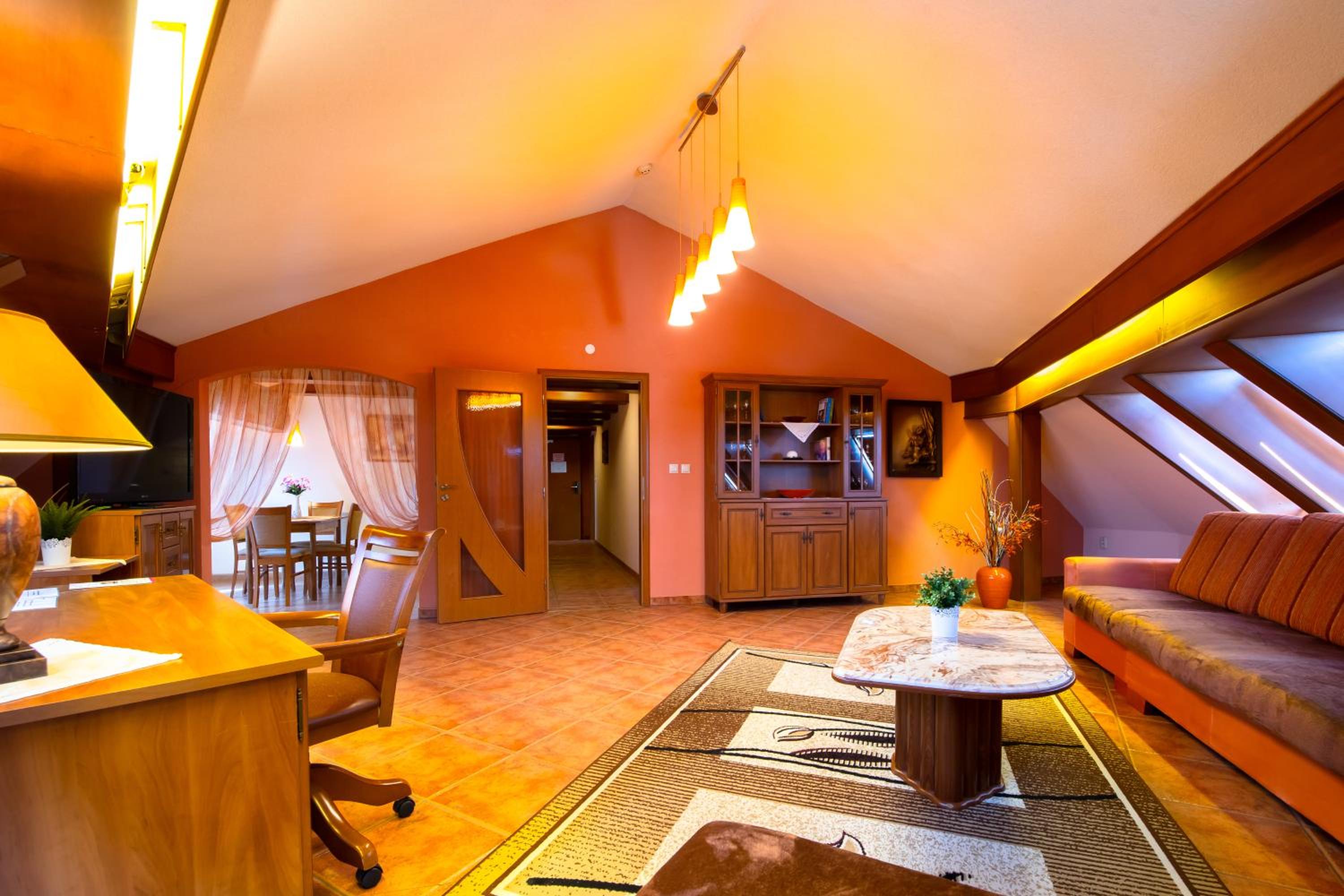 Superior Family Suite photo 3