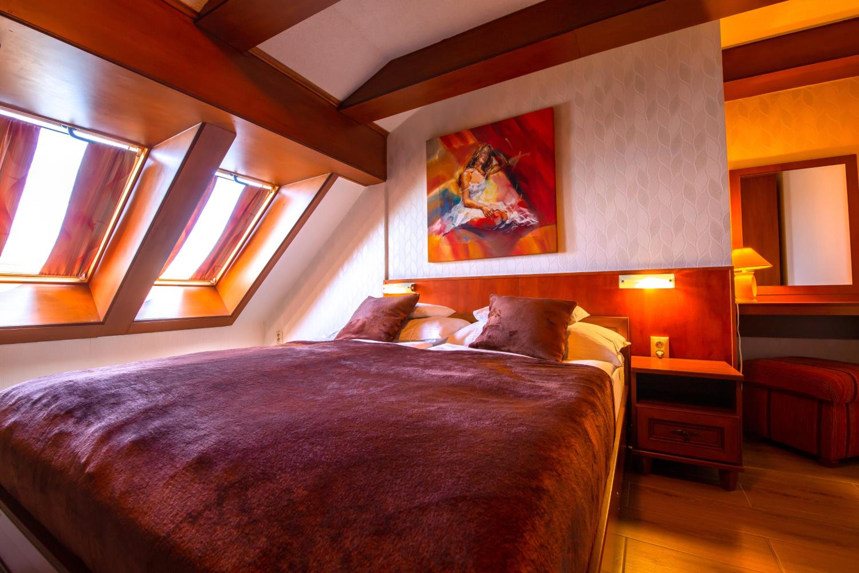 Superior Family Suite photo 2