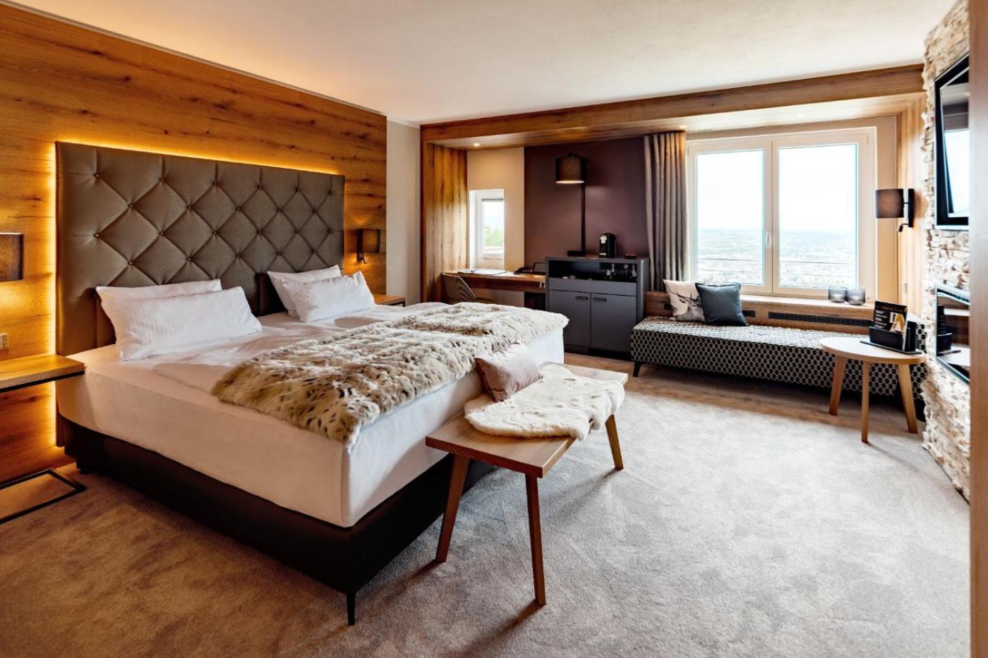 Large Double Room - Photo 2