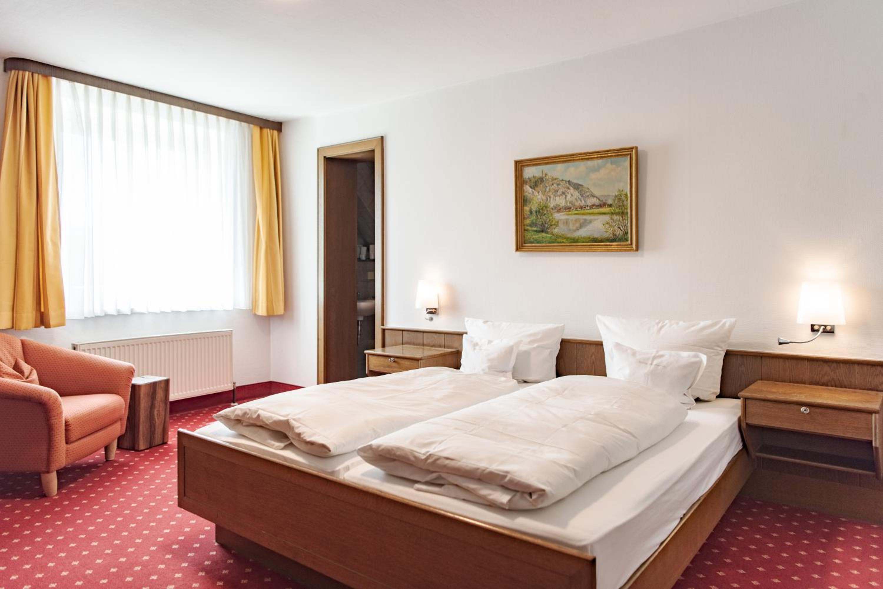 Budget Double Room photo 1