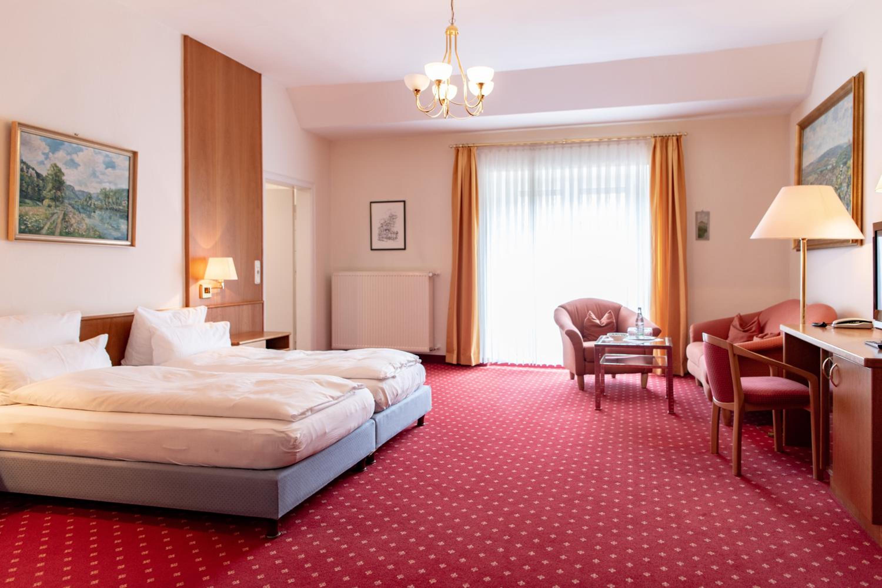 Large Double Room photo 1