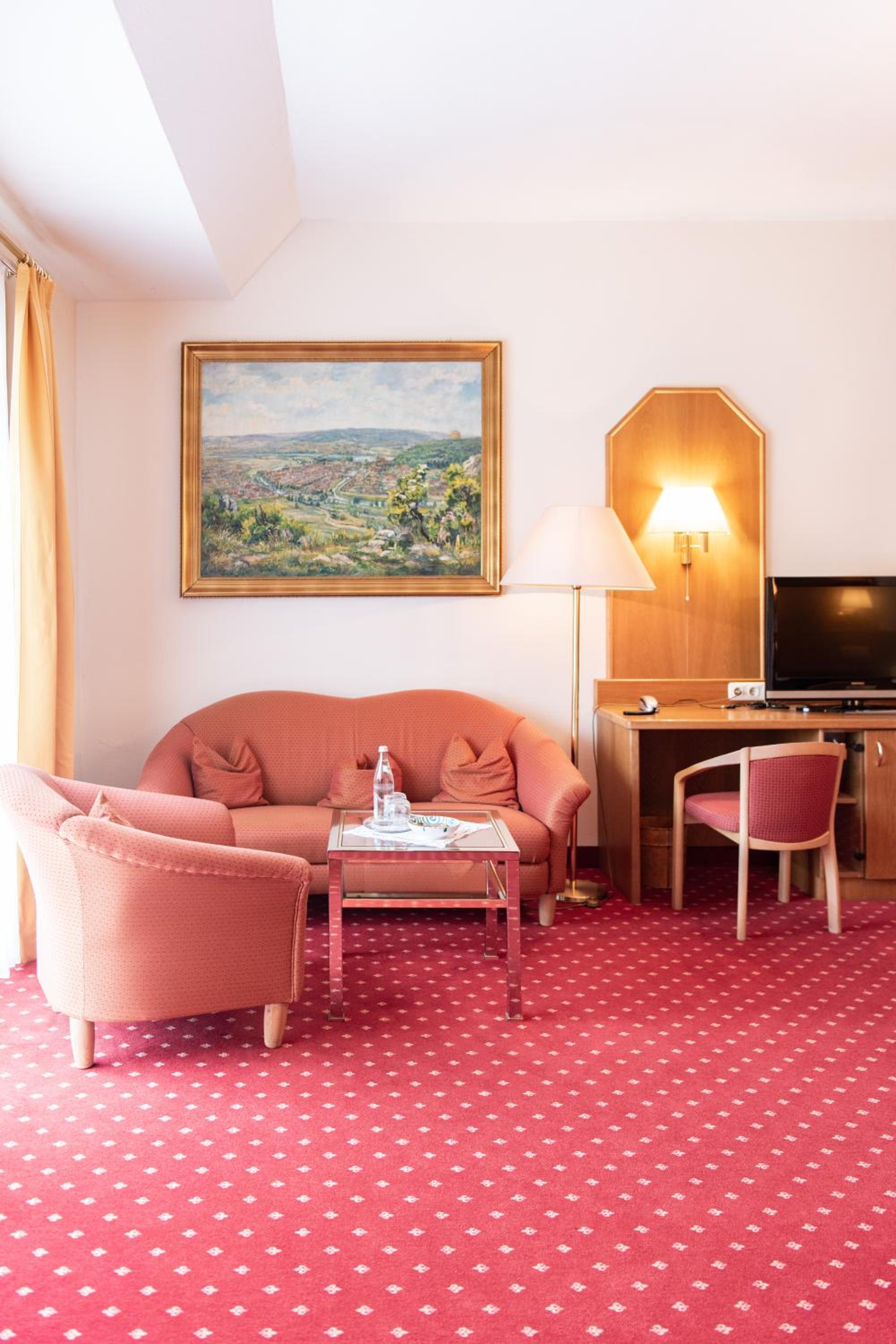 Large Double Room photo 3