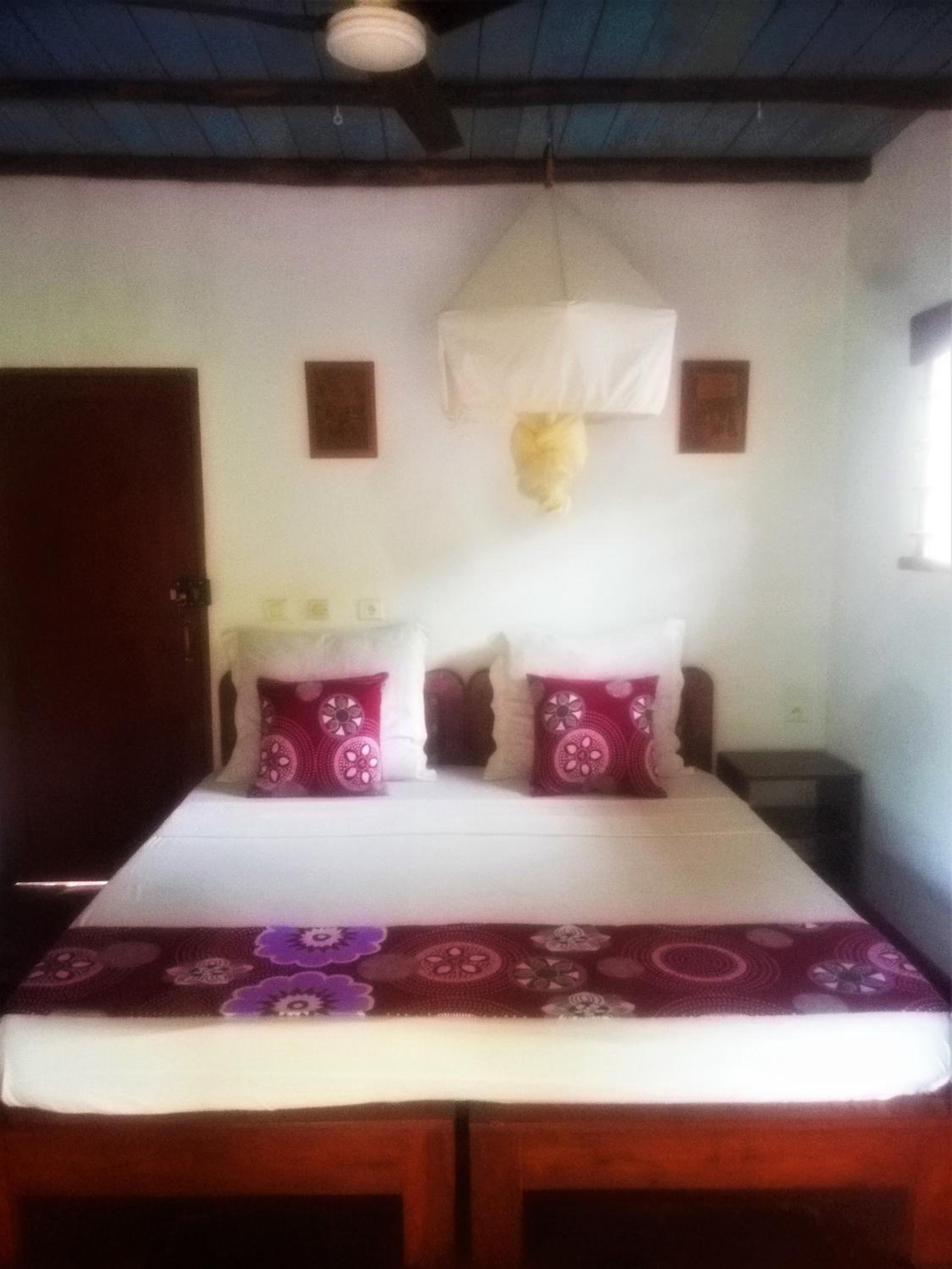 Double Room Standard with balcony photo 2