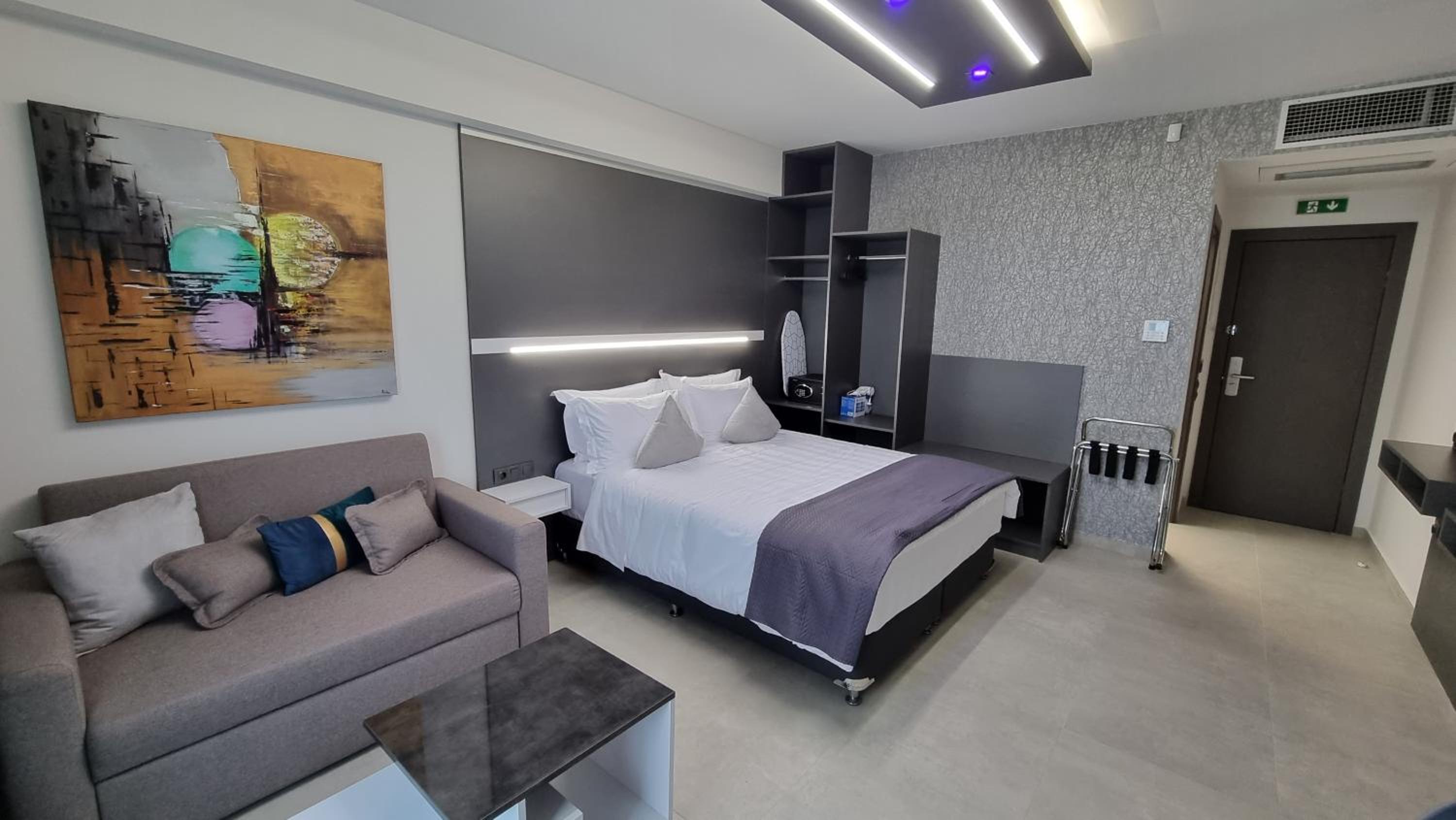 Suite photo 1