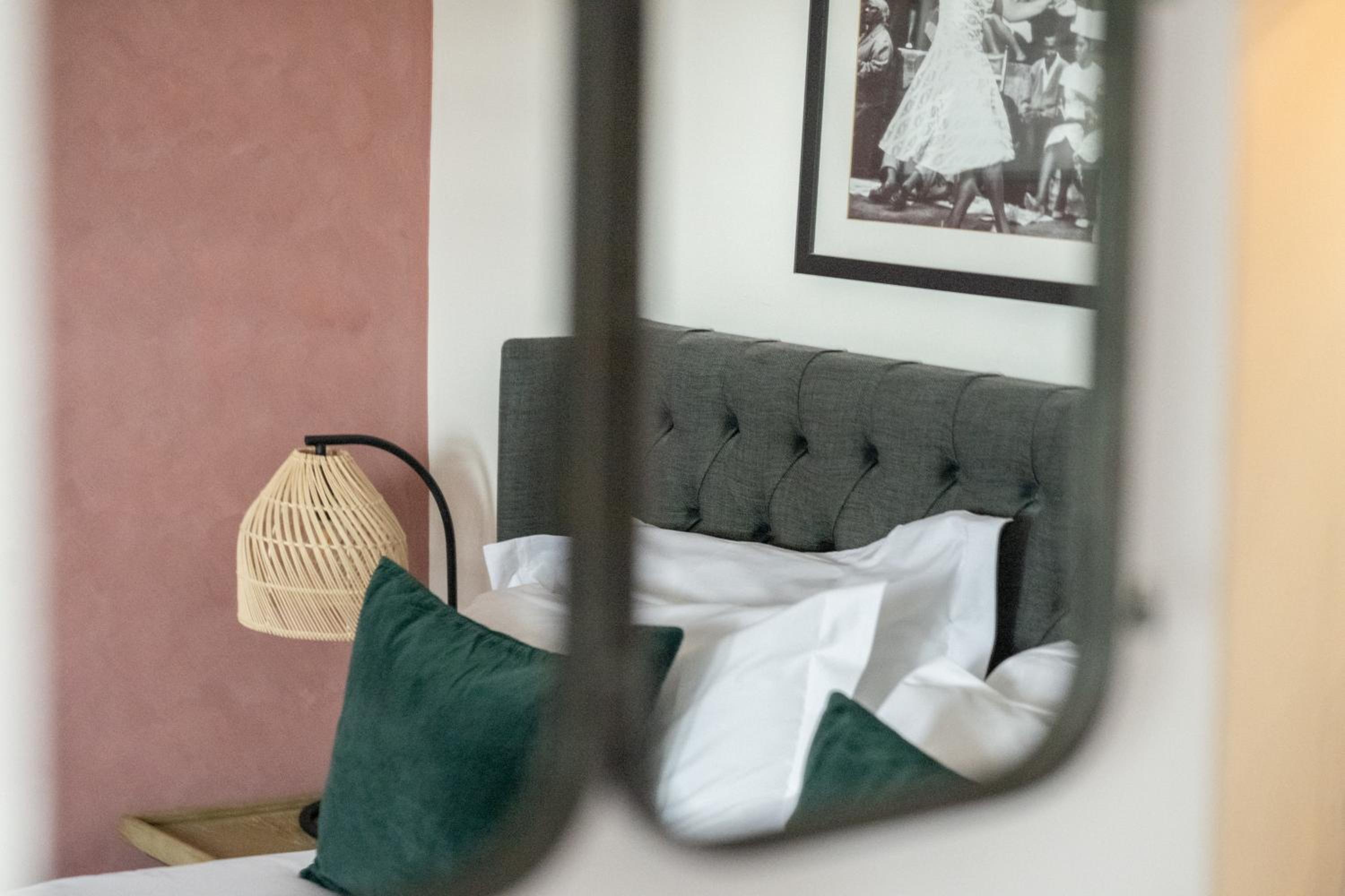 Small Double Room - Photo 1