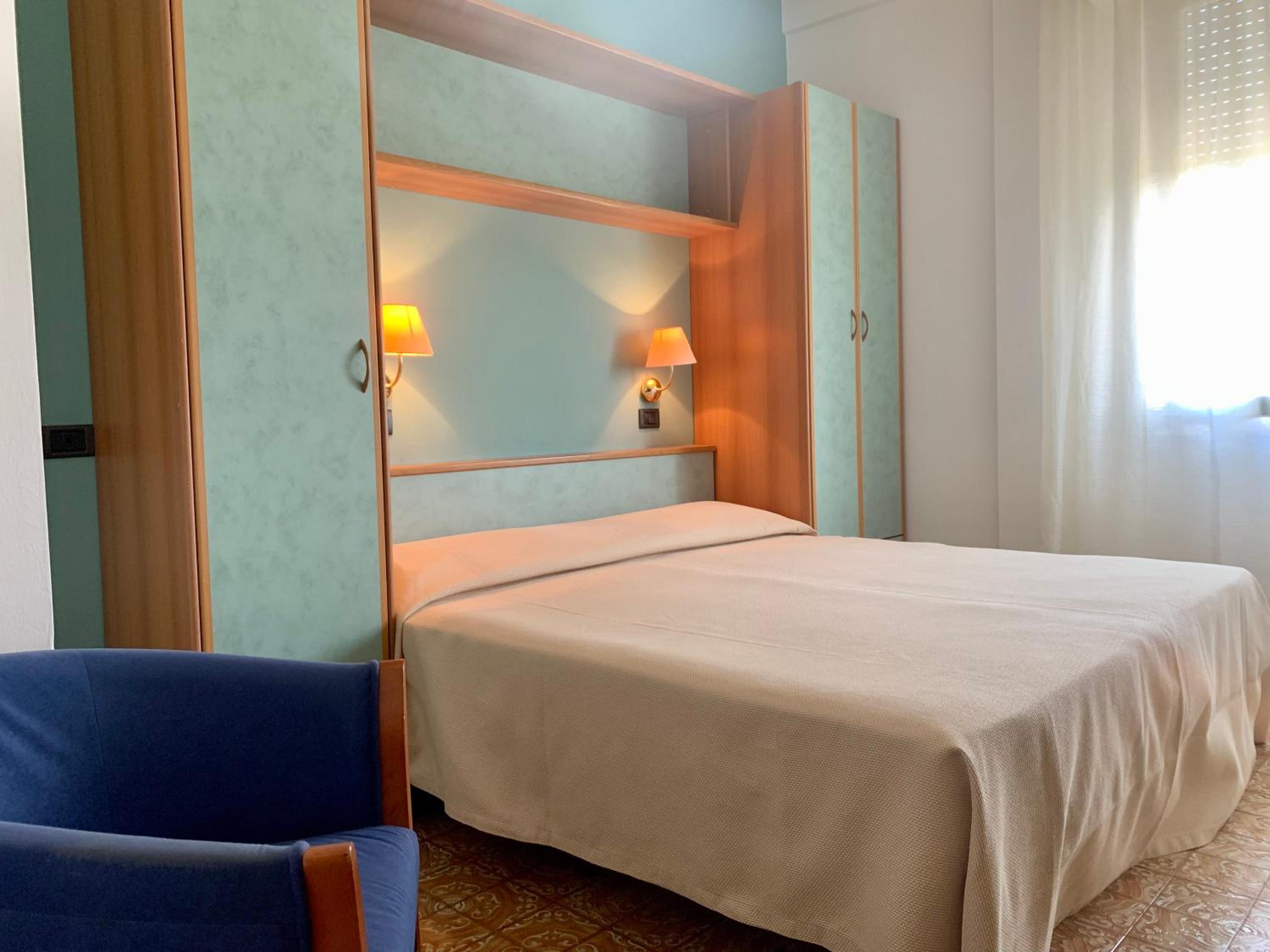 Double Room - Photo 3