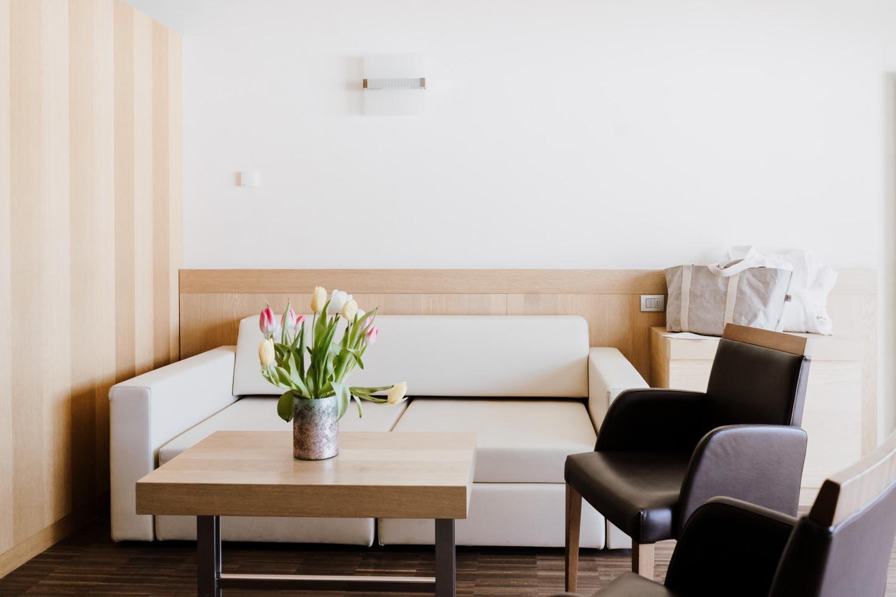 Prestige Suite - Photo 28