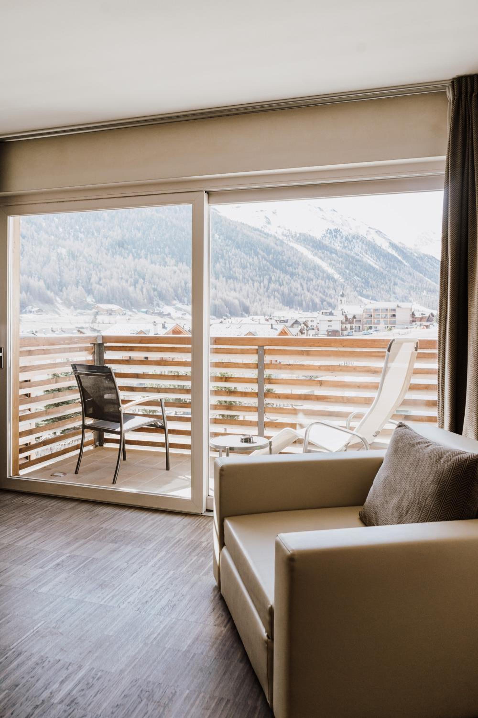 Prestige Suite - Photo 25