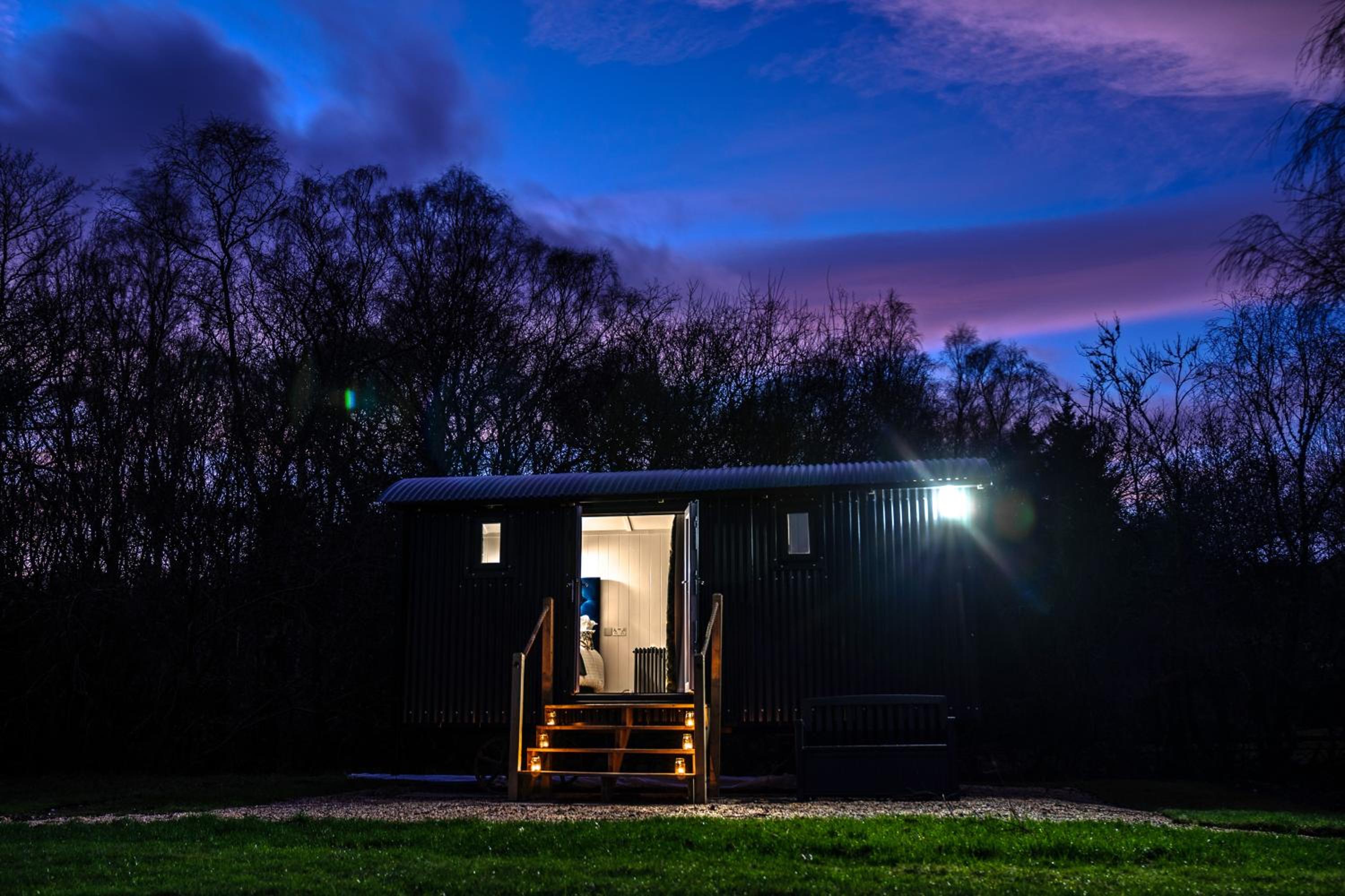 Goose Hut – Non Pet/No Hot Tub photo 2