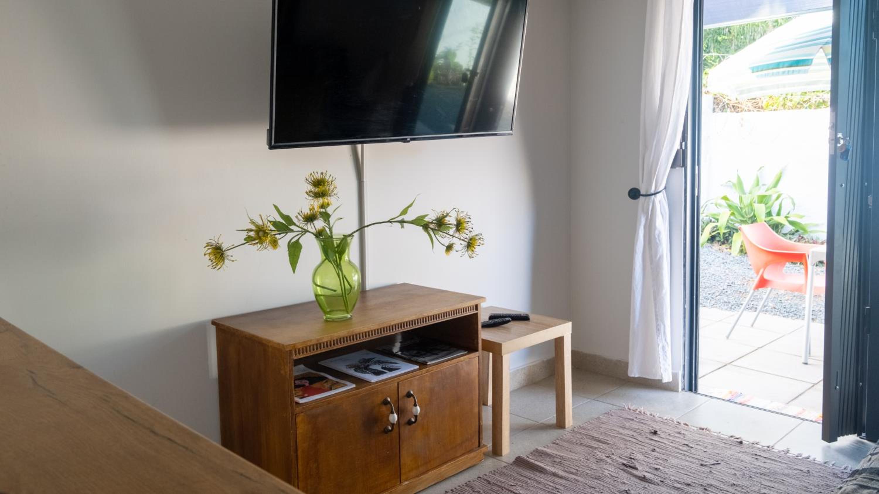 Apartment with Garden View photo 3