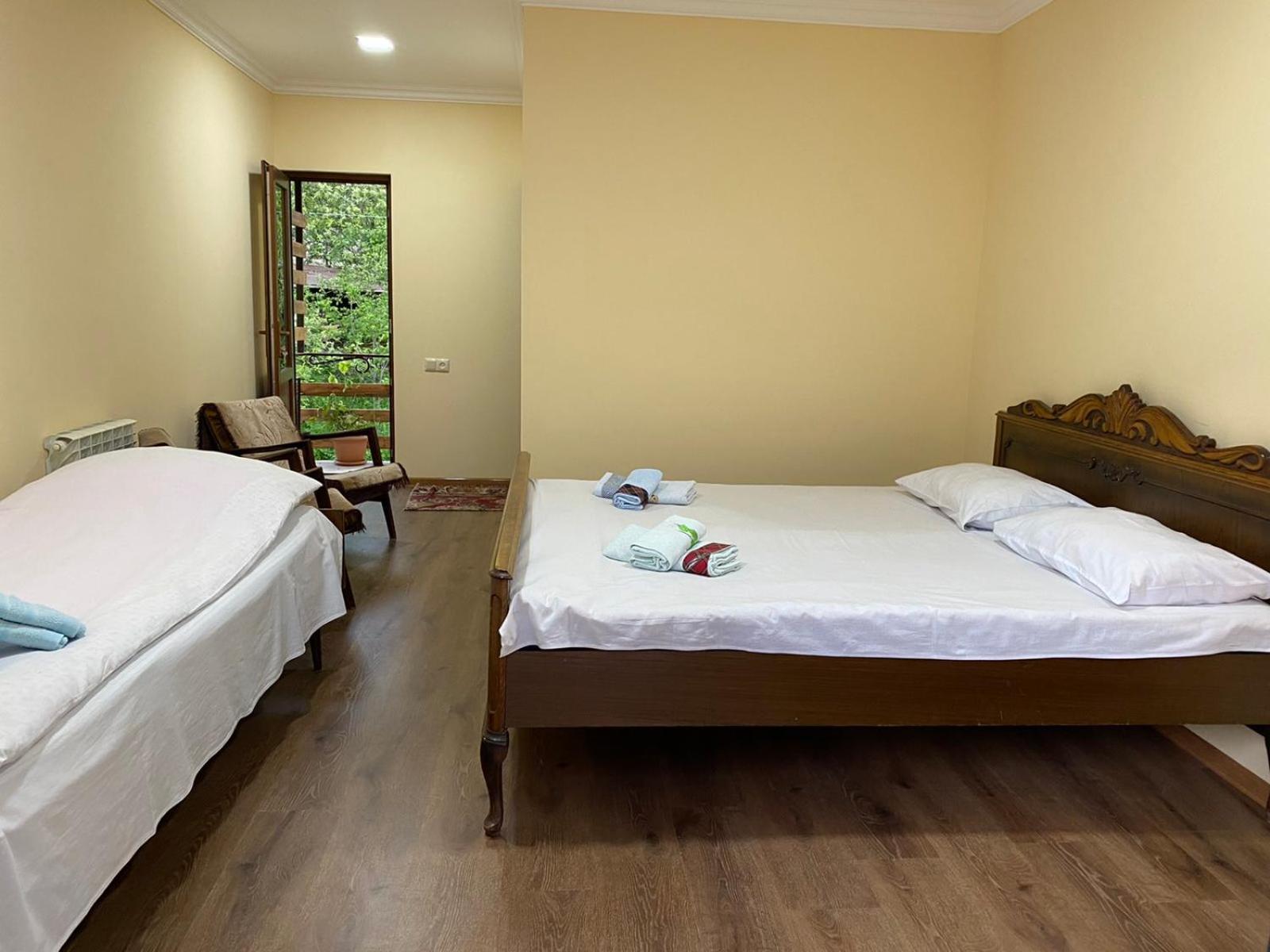 Basic Triple Room photo 3