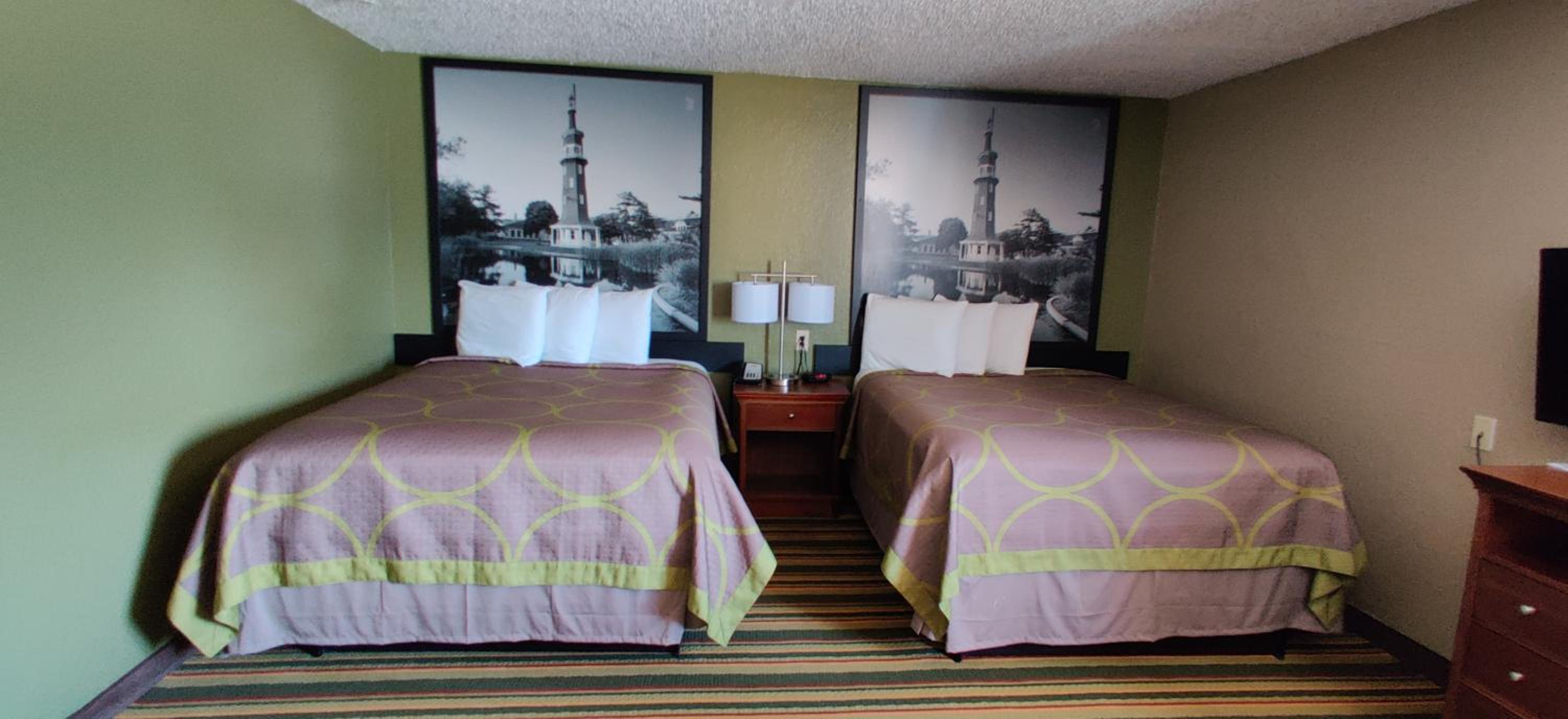 Studio Suite with Two Queen Beds - Non-Smoking - Photo 1