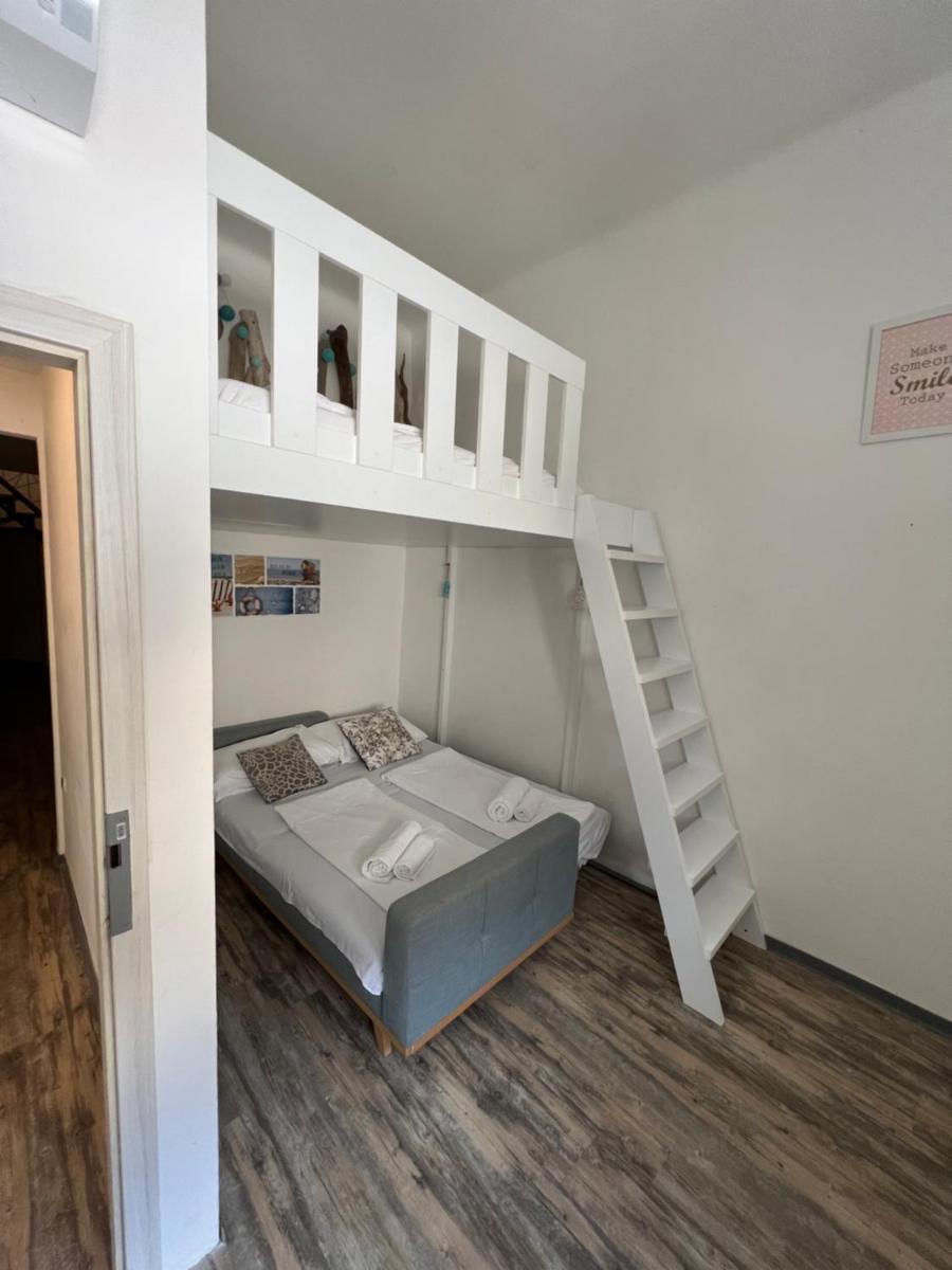 Quadruple Room with Bathroom