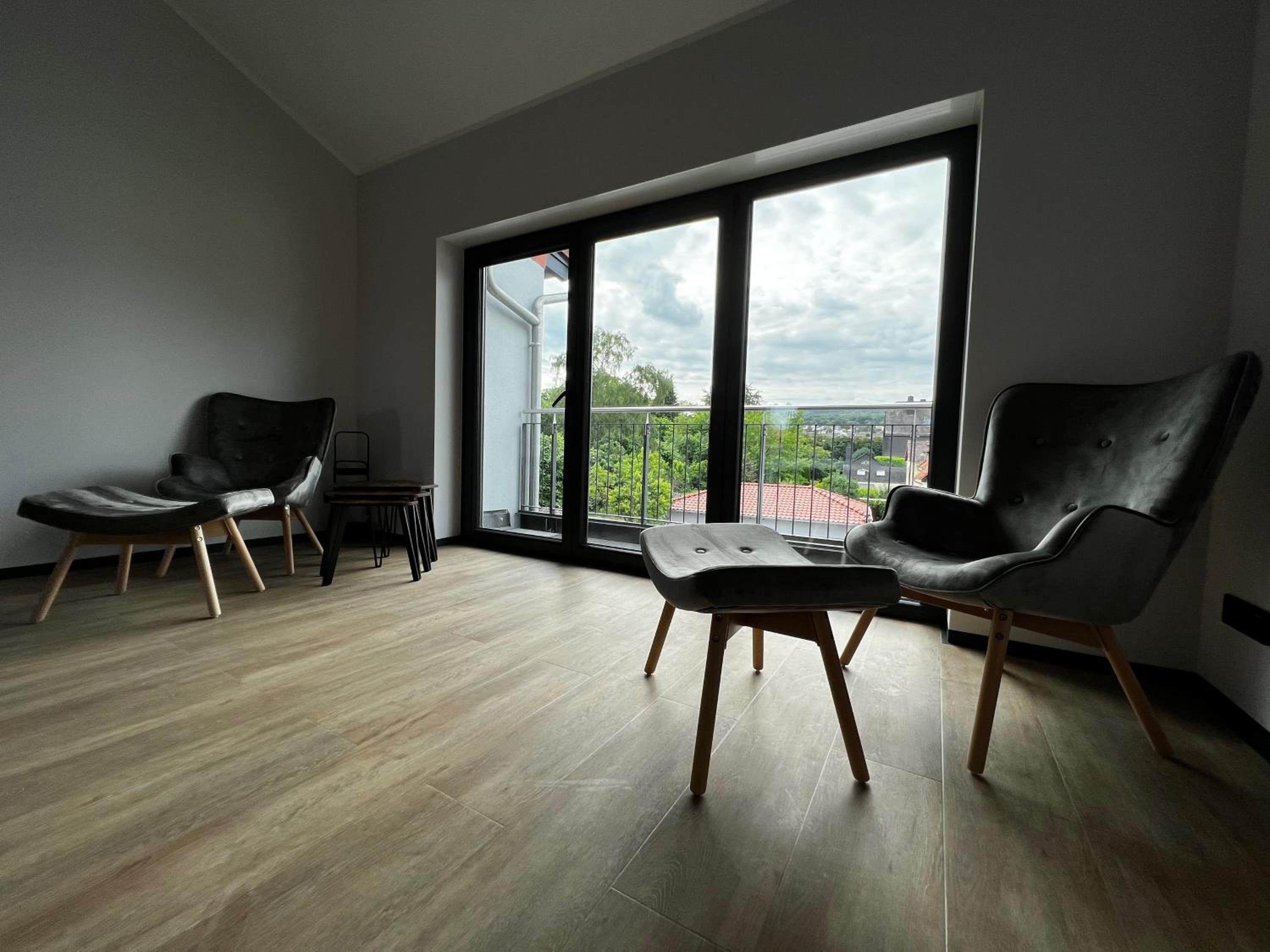 Deluxe Double Room with Balcony photo 3
