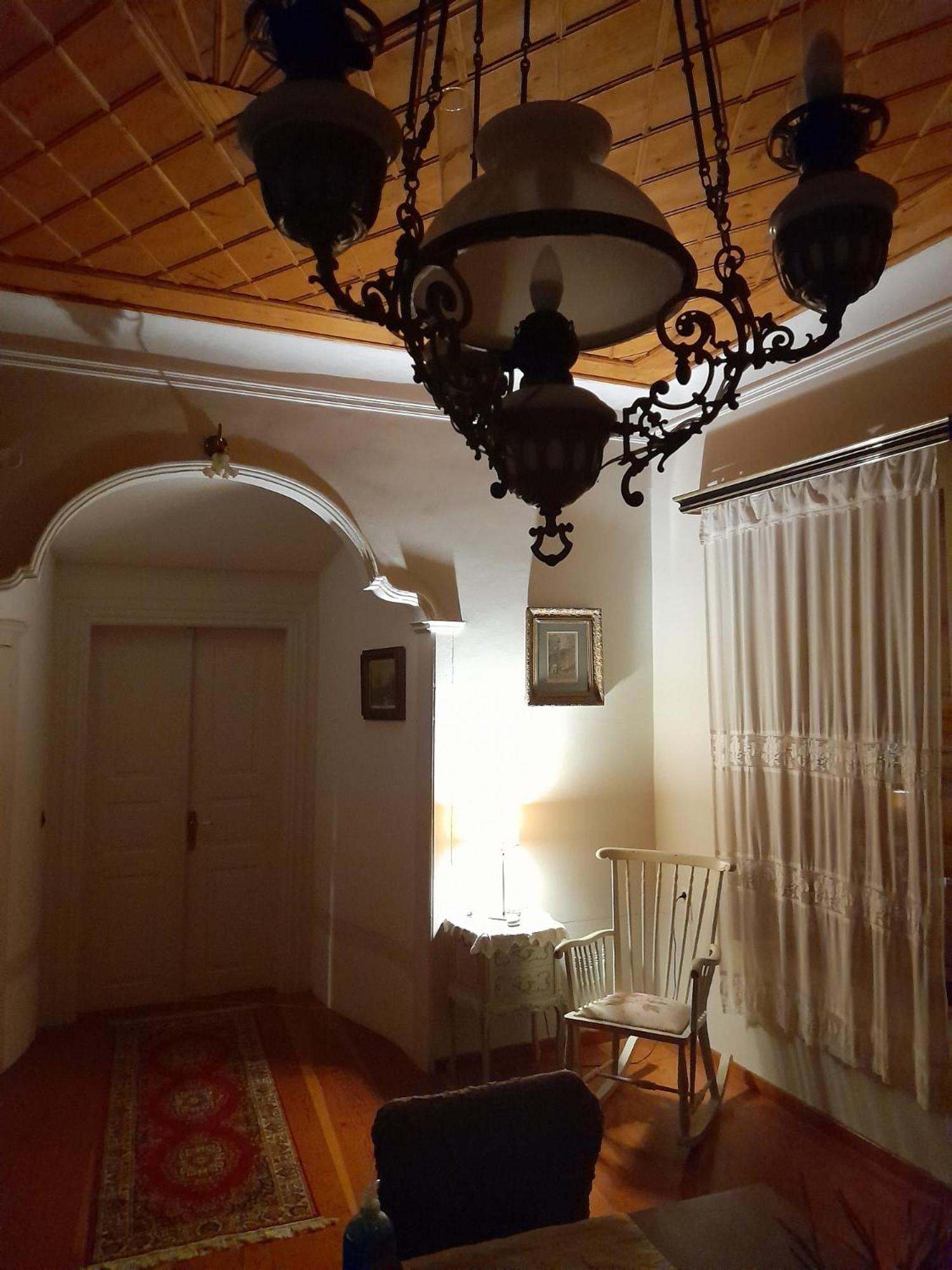 Four-Bedroom Holiday Home - Split Level photo 2