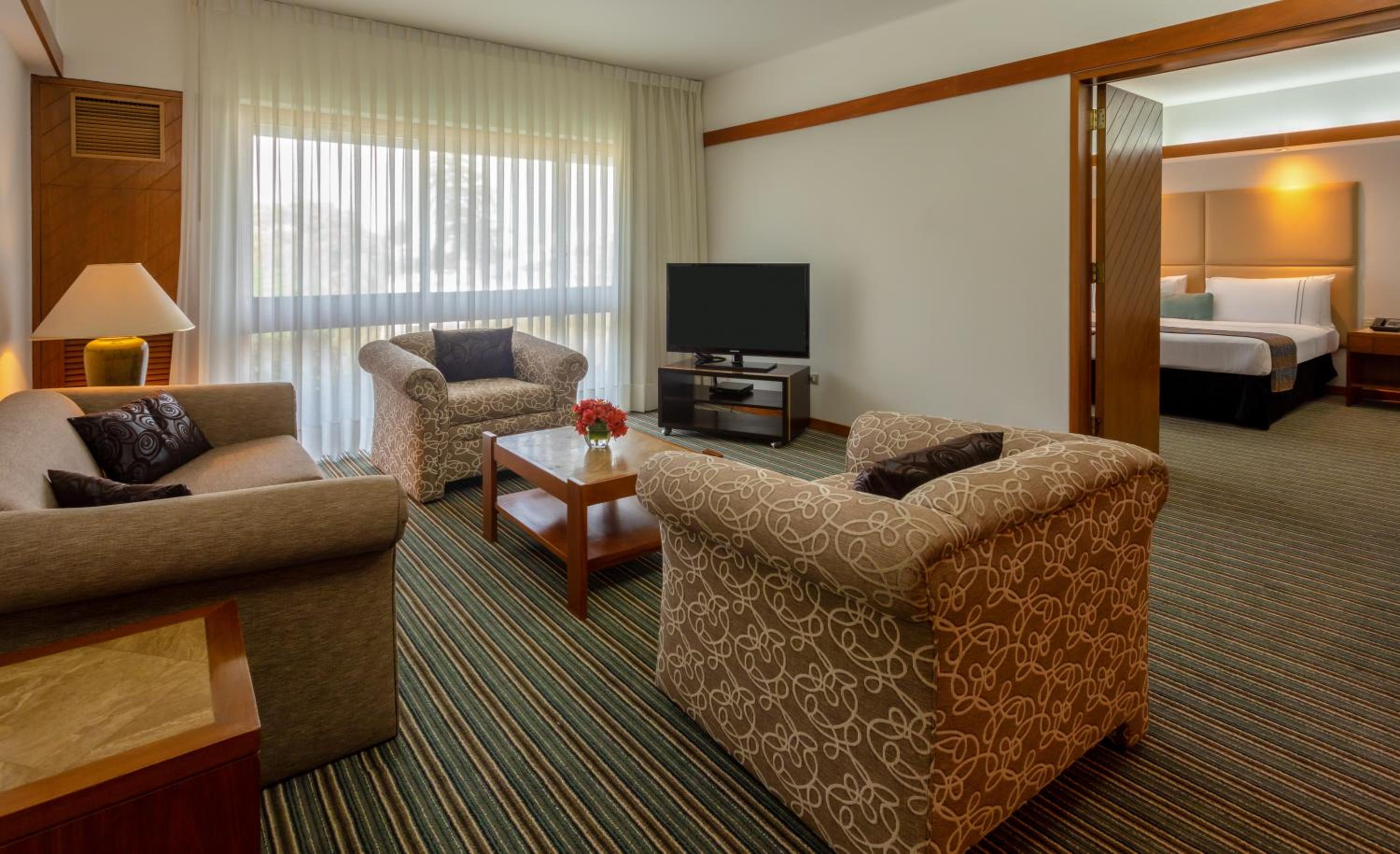 Executive Suite photo 3