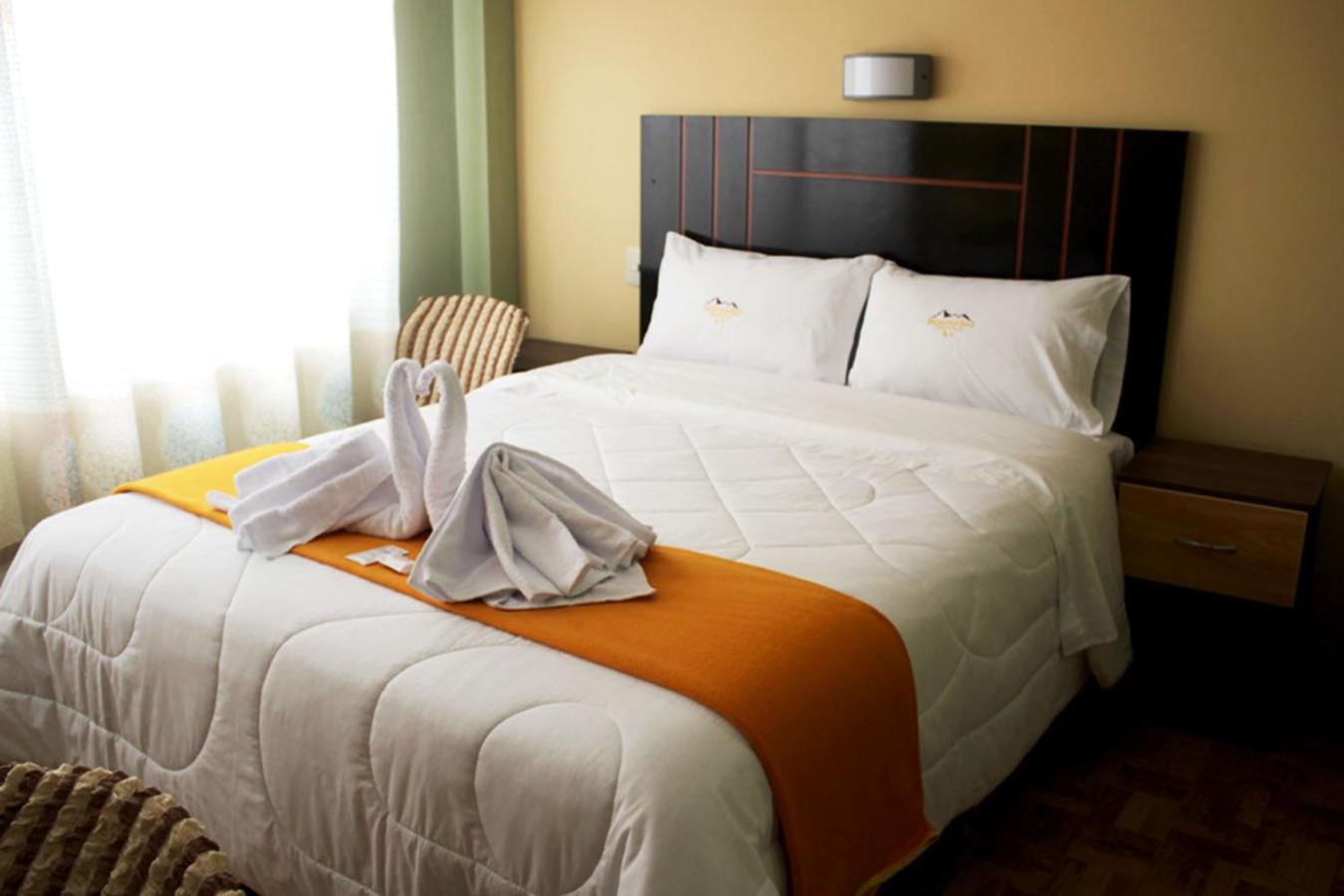 Deluxe Double Room (2 Adults + 1 Child) photo 2