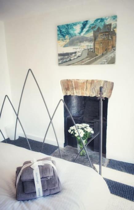 Three-Bedroom Townhouse - Photo 22