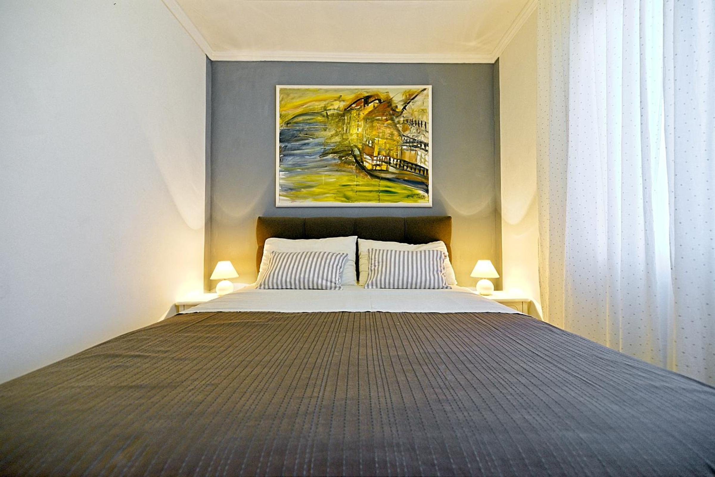 Apartment photo 1