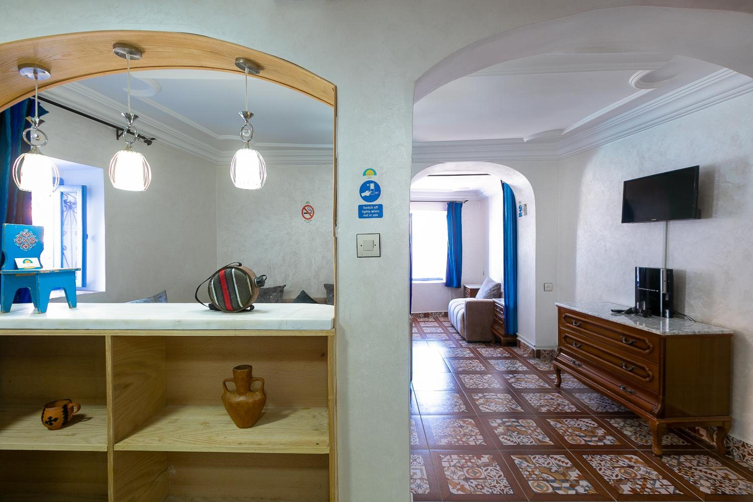 One-Bedroom Apartment - Photo 1