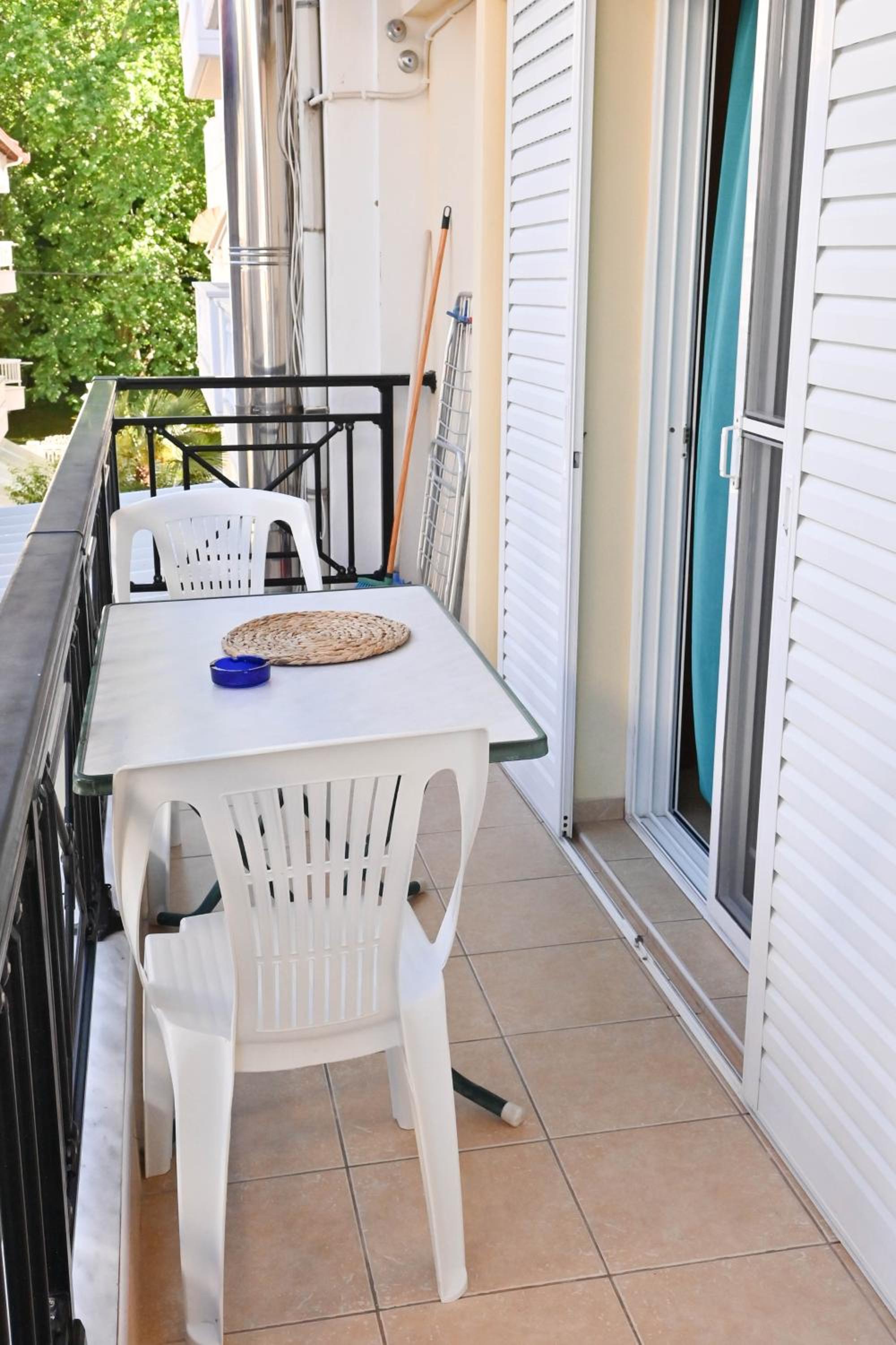 Deluxe Double Room with Balcony photo 3