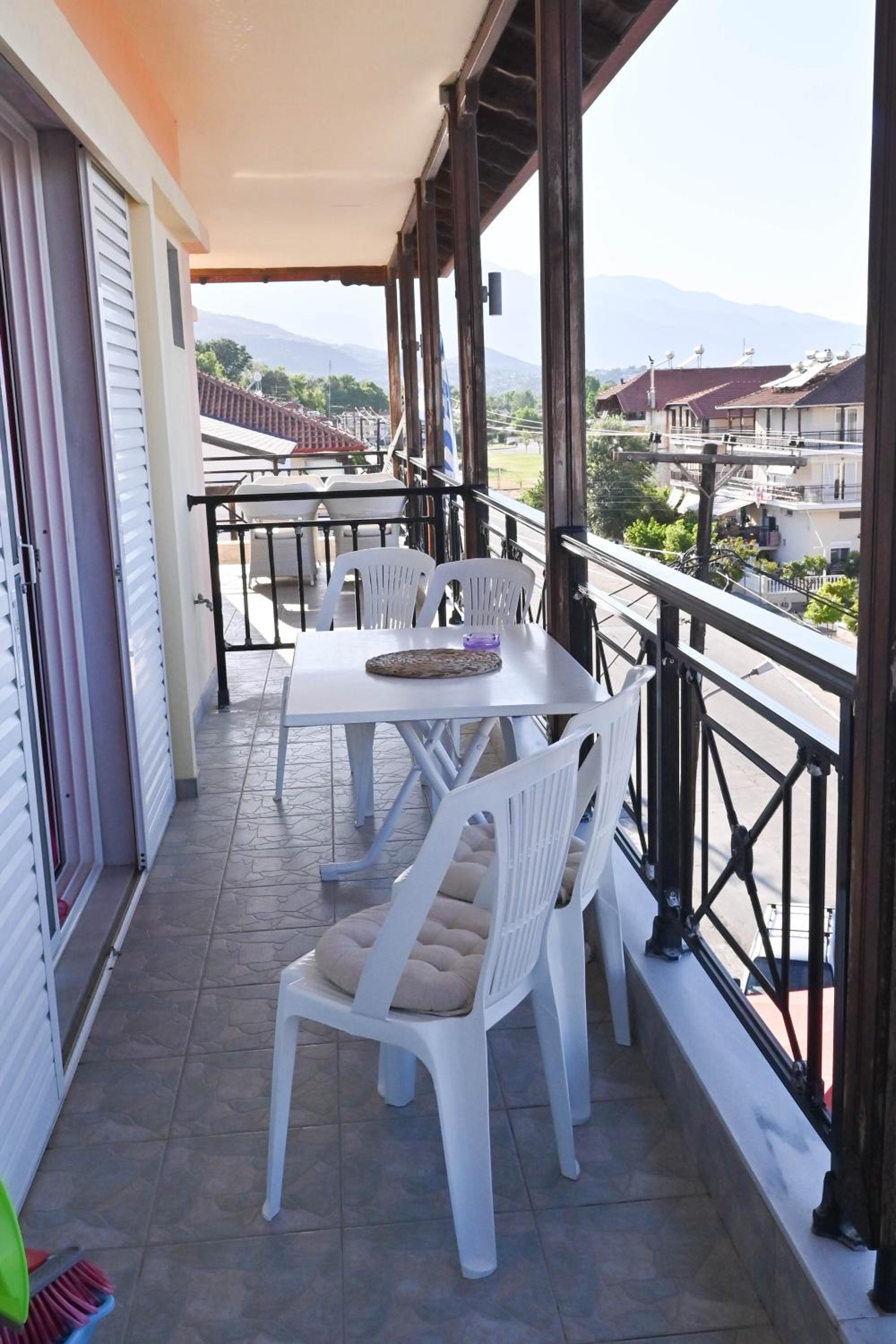 Quadruple Room with Terrace photo 3
