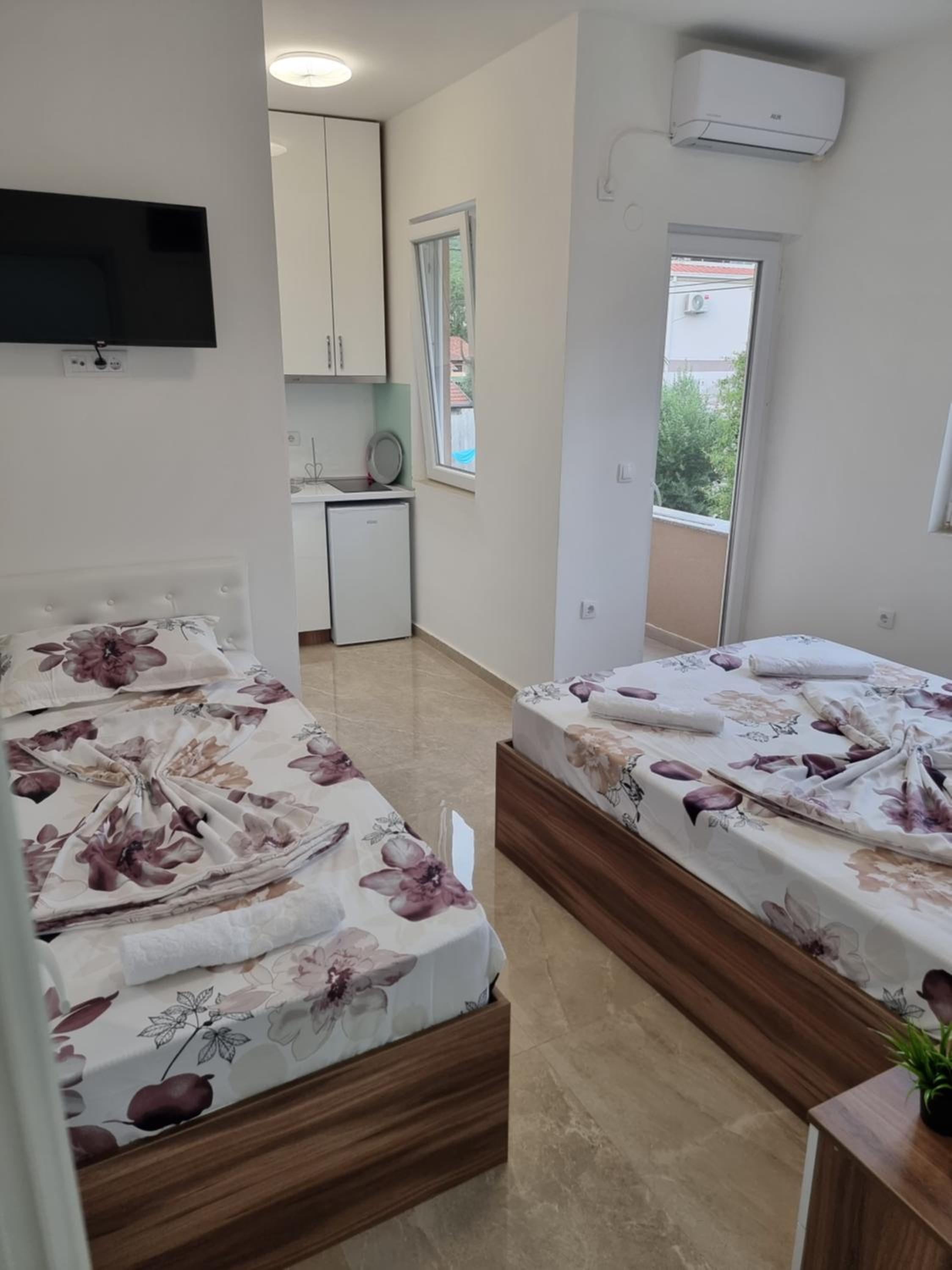 Apartment with Sea View photo 1