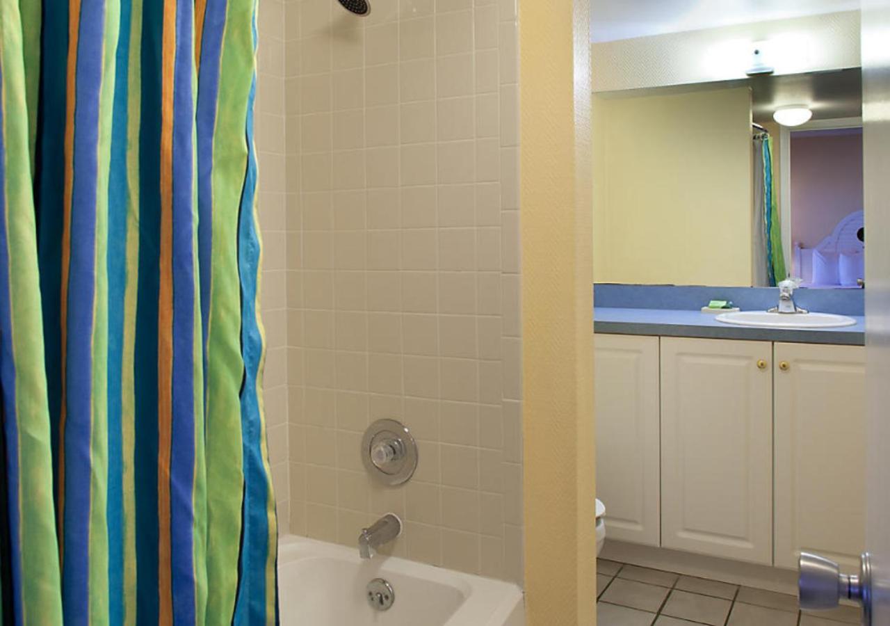 One-Bedroom Suite photo 2
