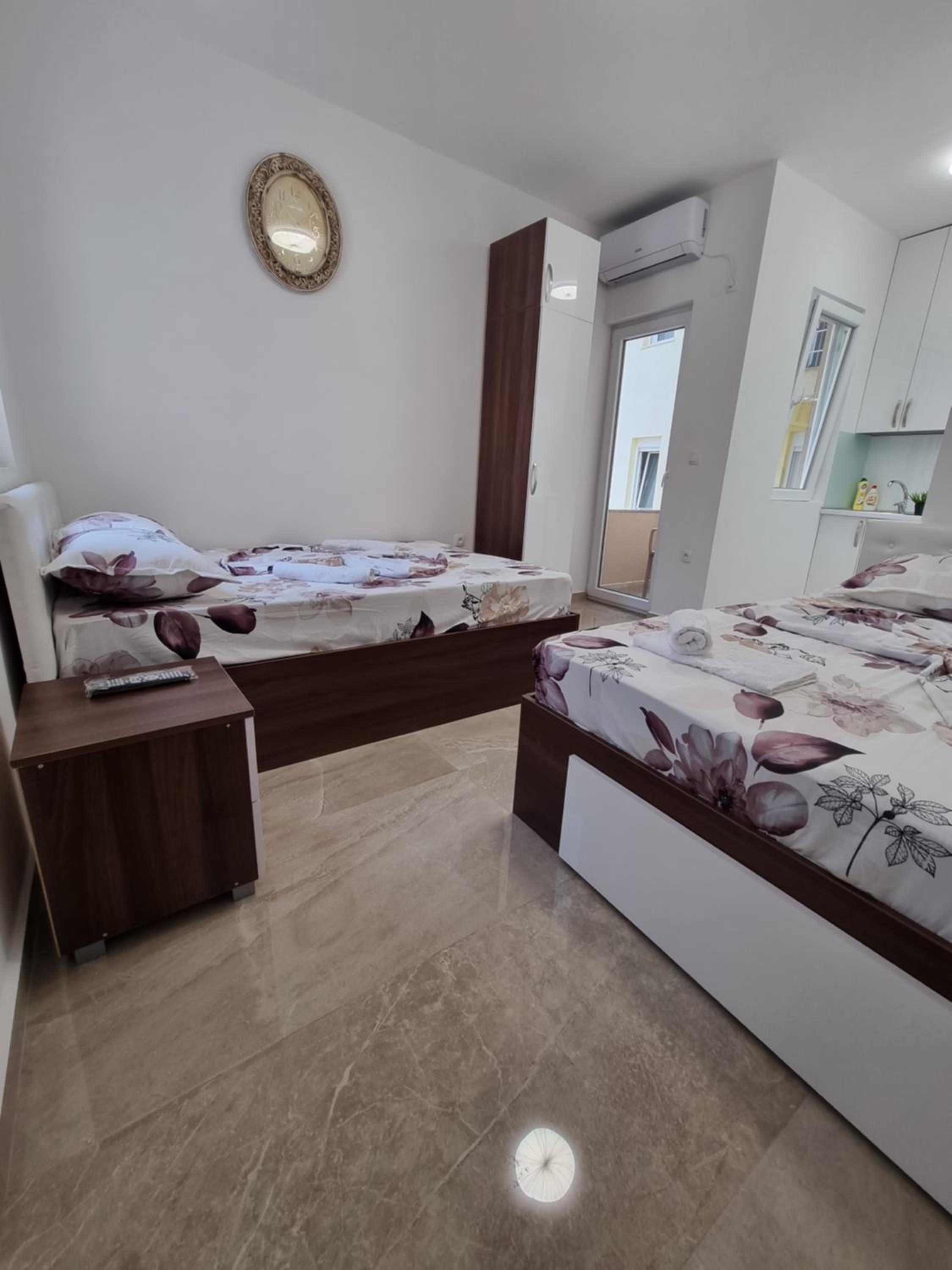 Apartment with Terrace photo 1