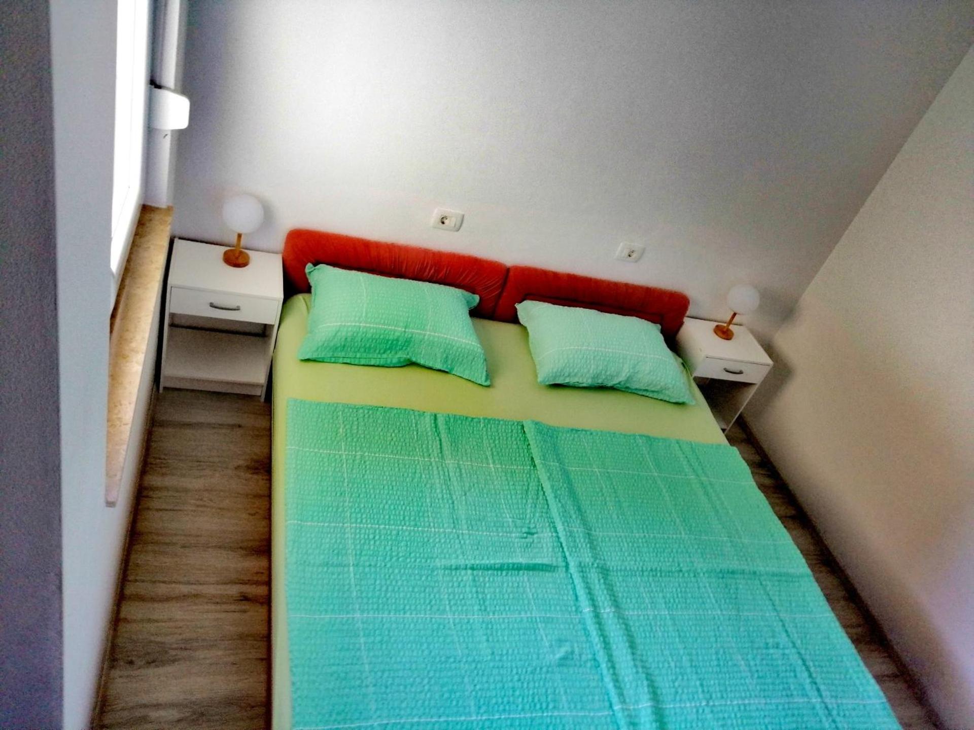 Two-Bedroom Apartment - Photo 2